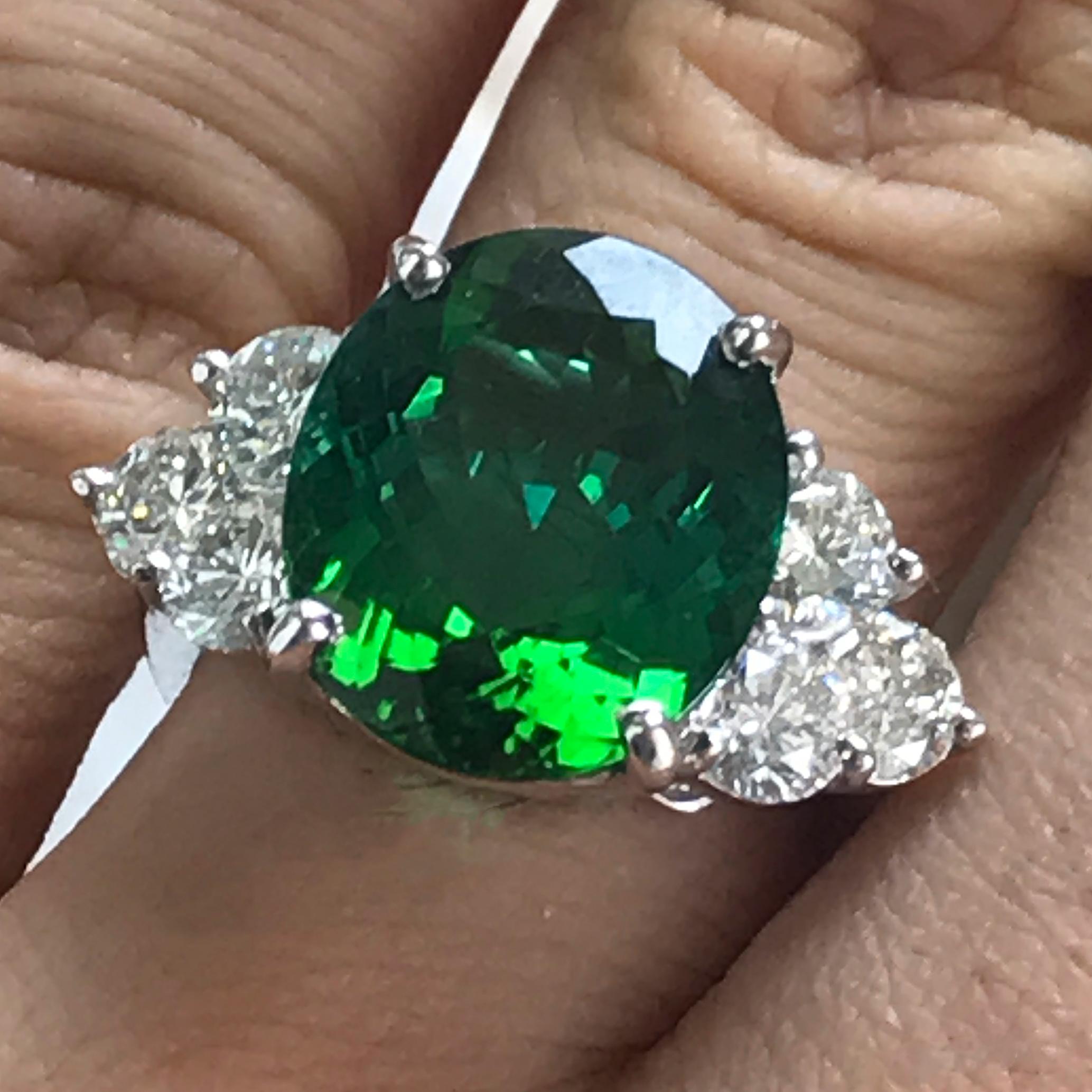 Contemporary Tourmaline Engagement Ring 9.70 Carat TW, Oval Center Set in Platinum For Sale
