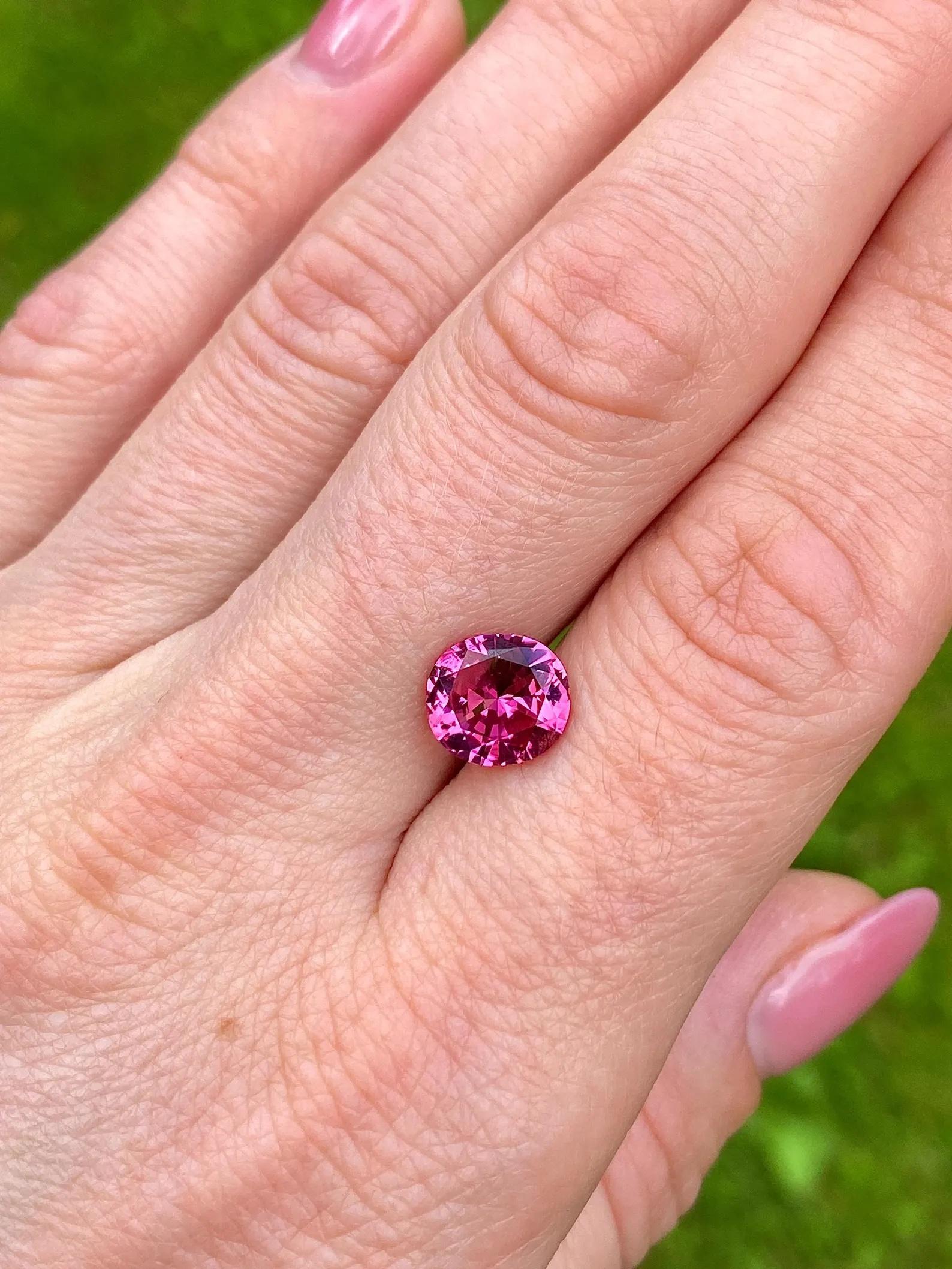 Oval Cut Tourmaline Fuchsia pink 2.77Ct natural Loose gemstone, Oval cut, Origin Nigeria For Sale