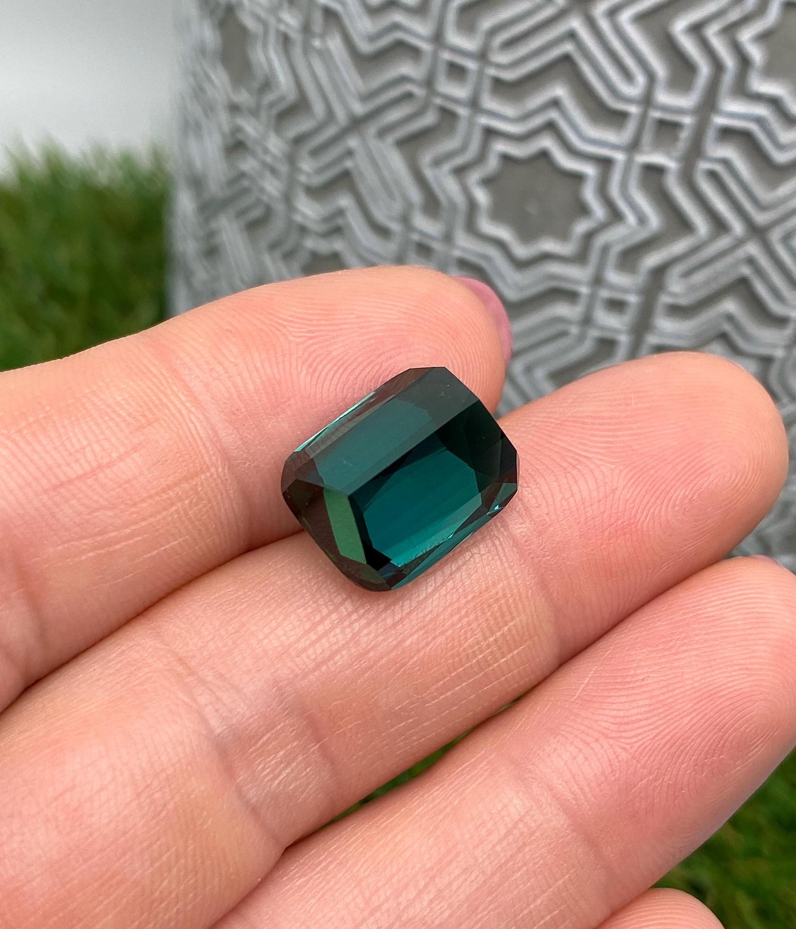 Women's or Men's Tourmaline Lagoon 12.80Ct natural gemstone, Cushion cut, Afghanistan, GIA, GFCO For Sale