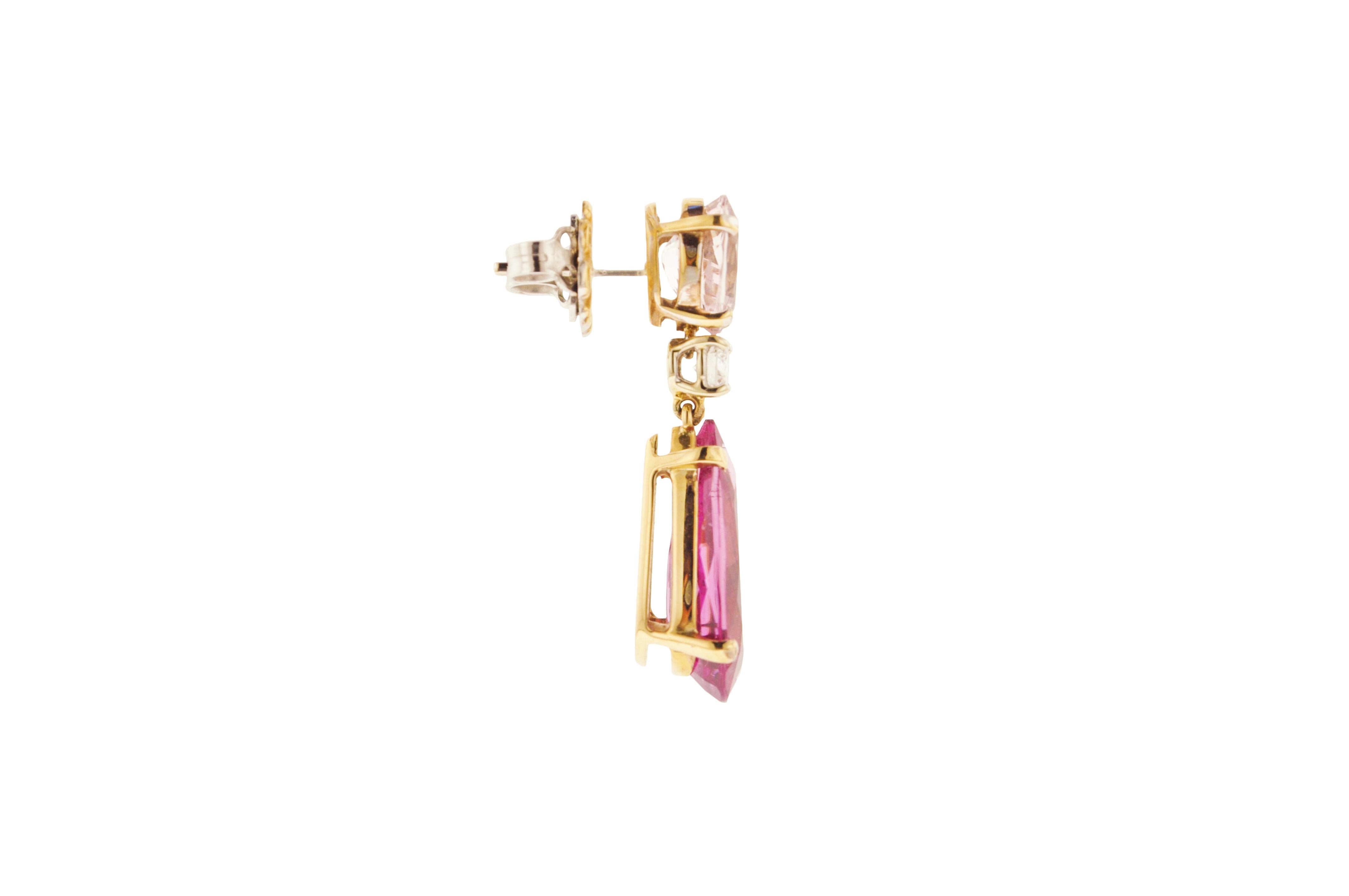 18K yellow gold earring featuring pink tourmalines, morganites, and diamonds.

Stones:
2 Pink Tourmaline: 8.95 carats
2 Morganites: 2.51 carats
2 Round White Diamonds: 0.38 carats