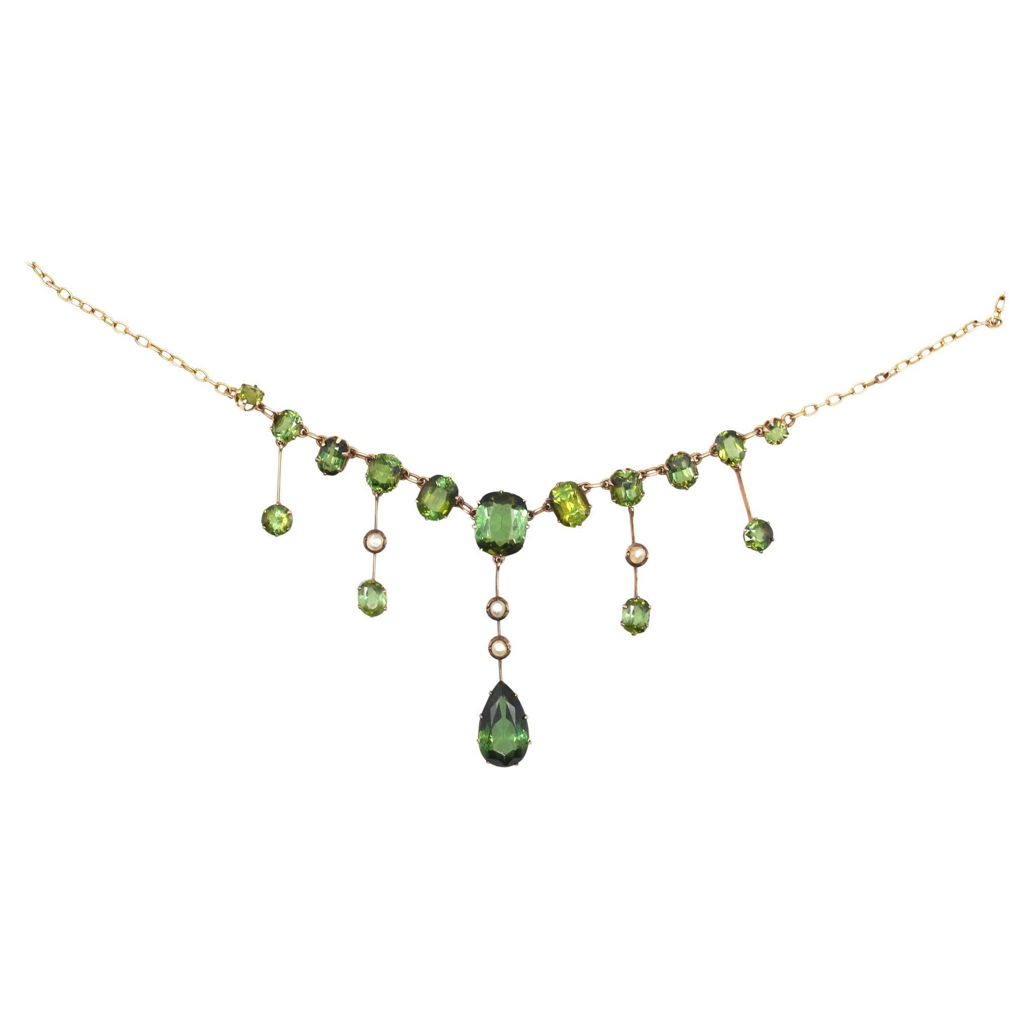 Halskette mit Turmalin und Perlenfransen aus 9K Gold Britisch, 1900