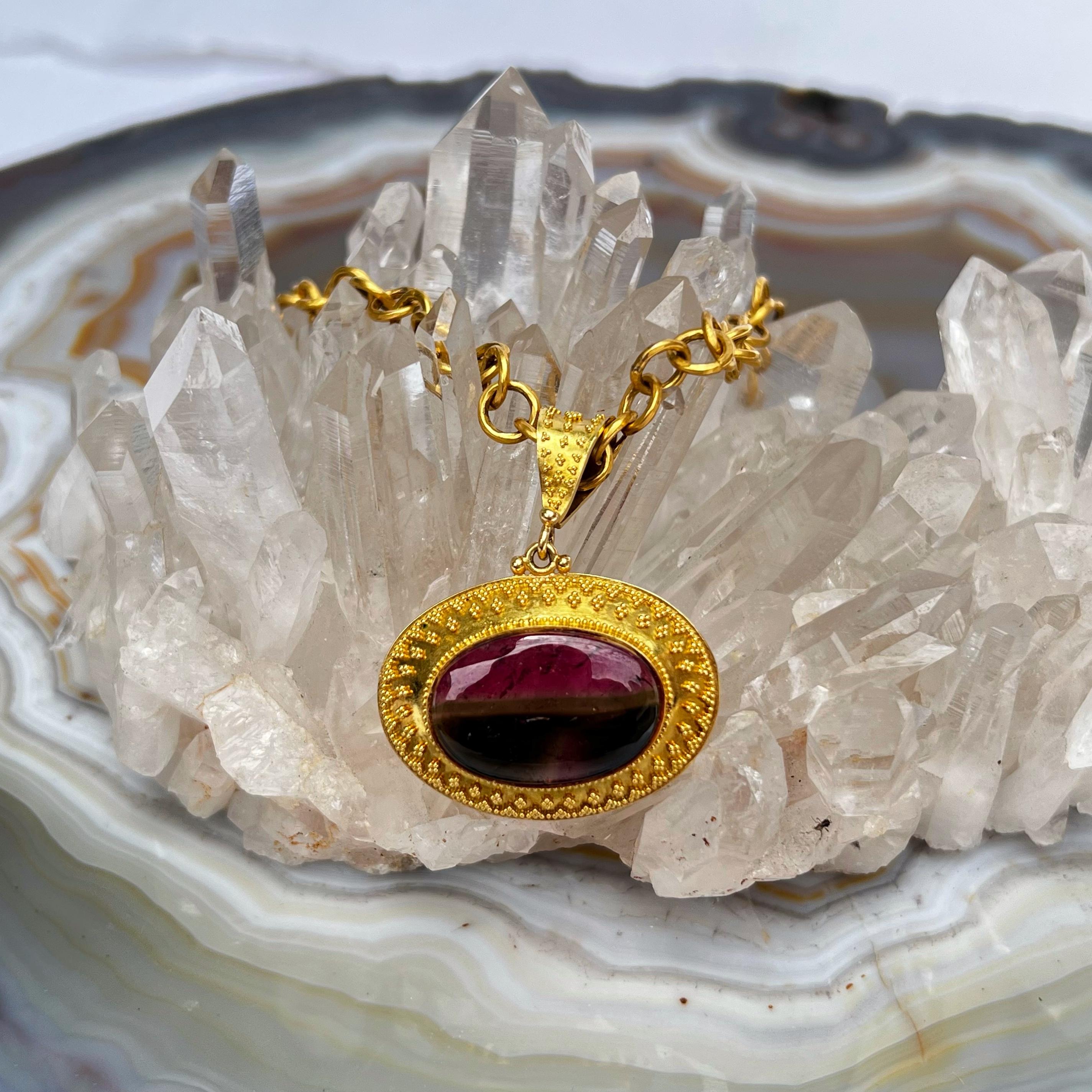 Tourmaline Pendant set in 18 Karat Gol With intricate Beading Detail In Excellent Condition For Sale In Berkeley, CA