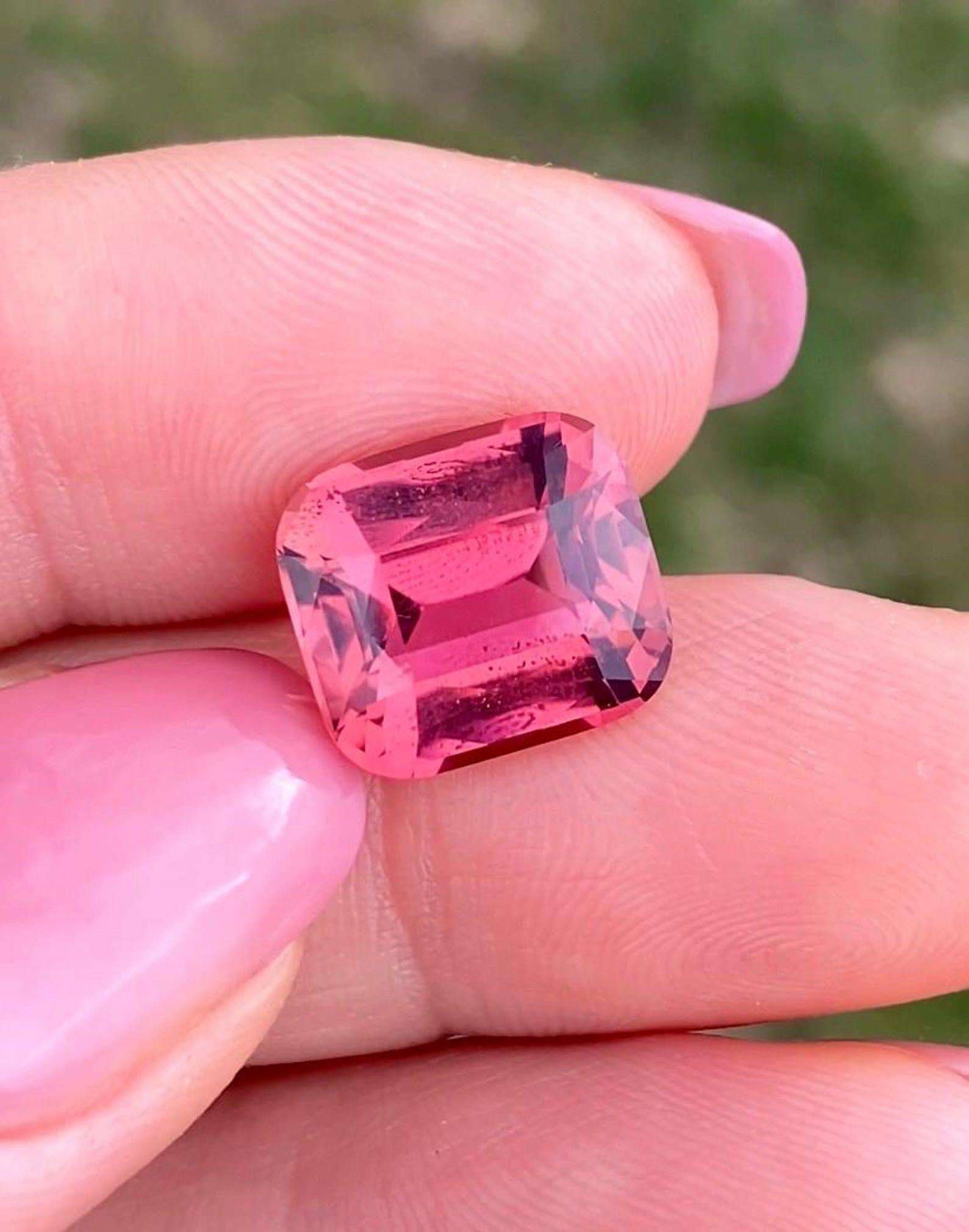 Turmalina rosa 7,06Ct gema natural, talla cojín, Nigeria, certificado GFCO en venta 4