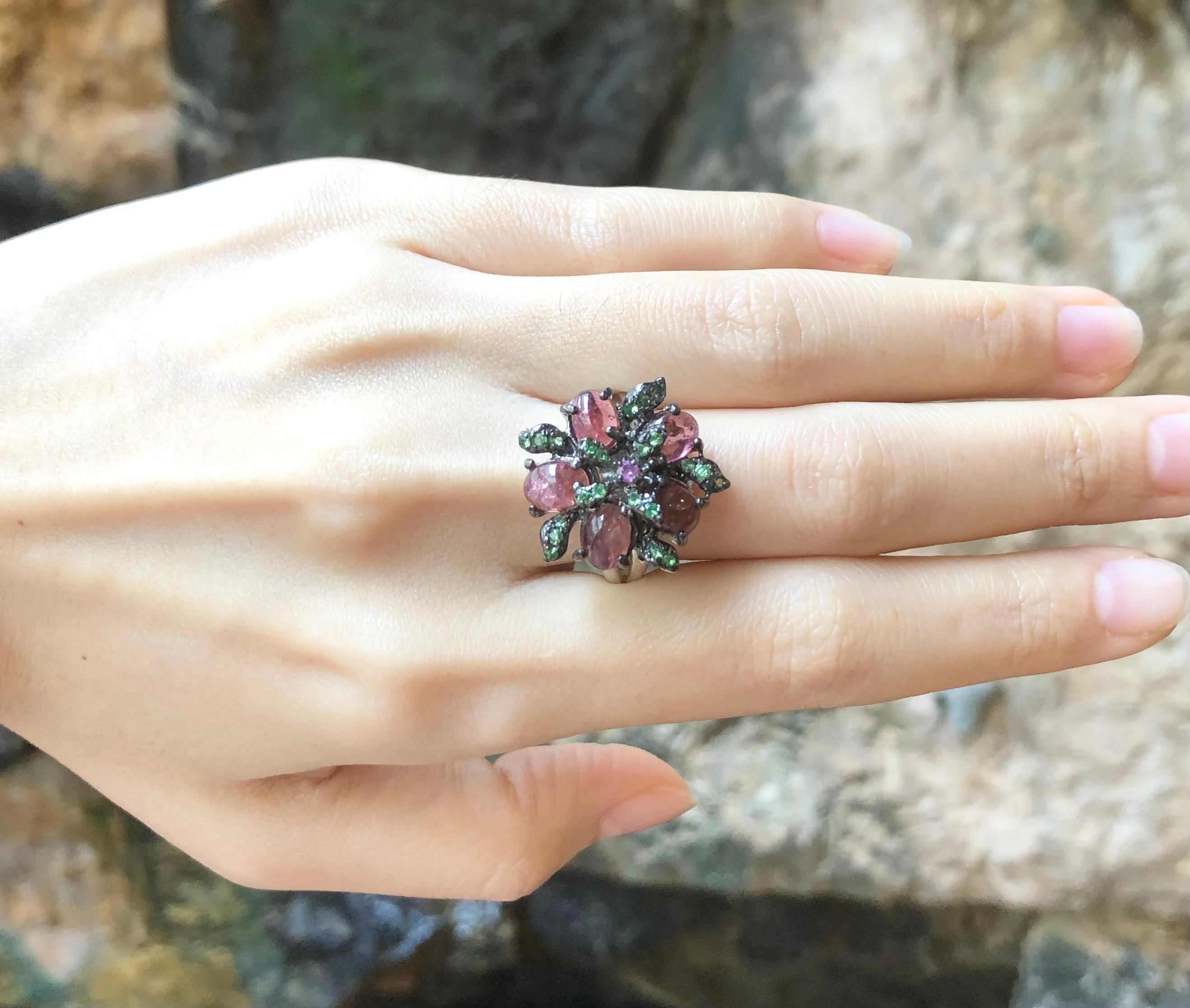 Tourmaline, Pink Sapphire and Tsavorite Ring set in Silver Settings For Sale 8