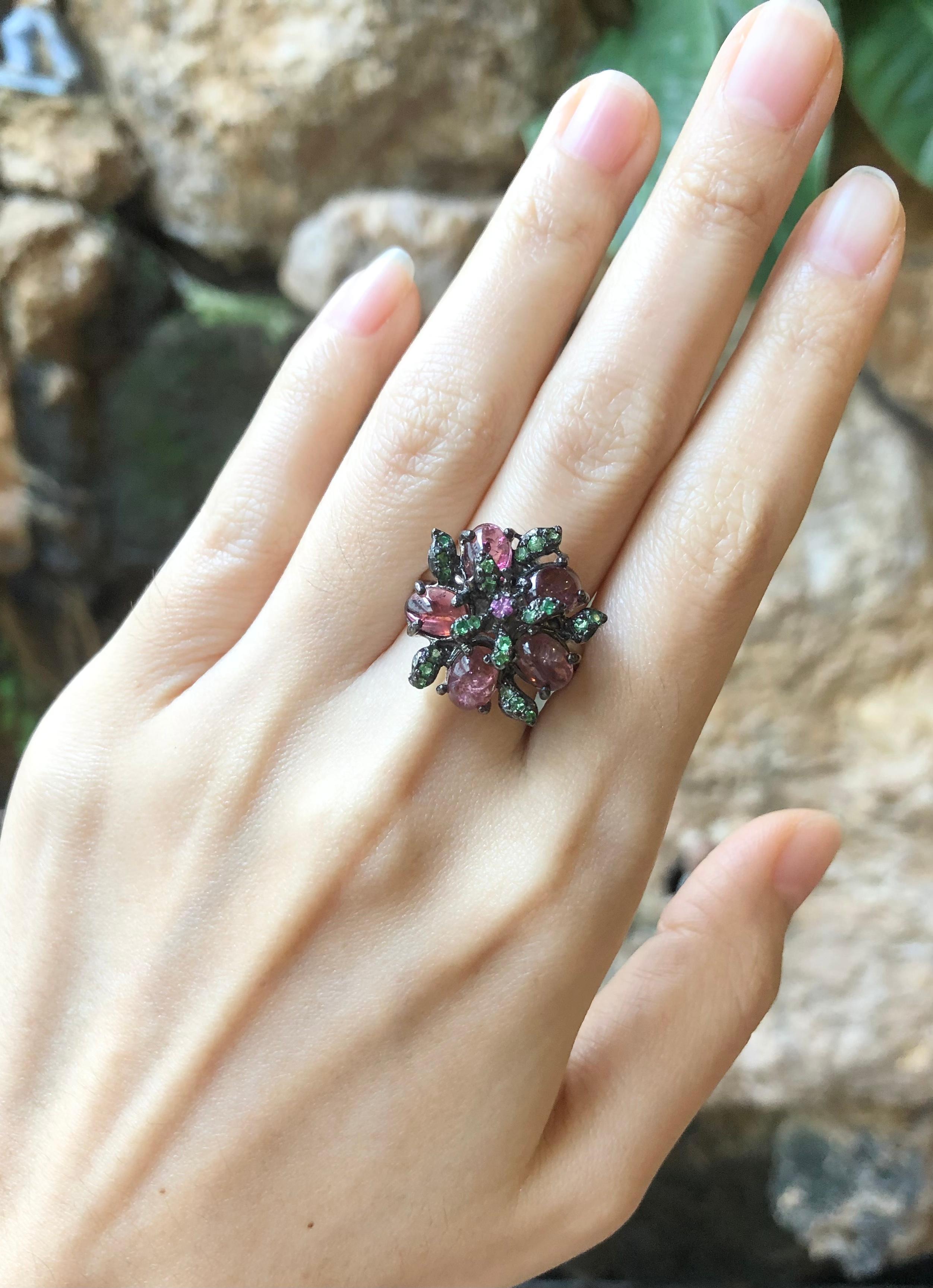 Tourmaline, Pink Sapphire and Tsavorite Ring set in Silver Settings For Sale 9