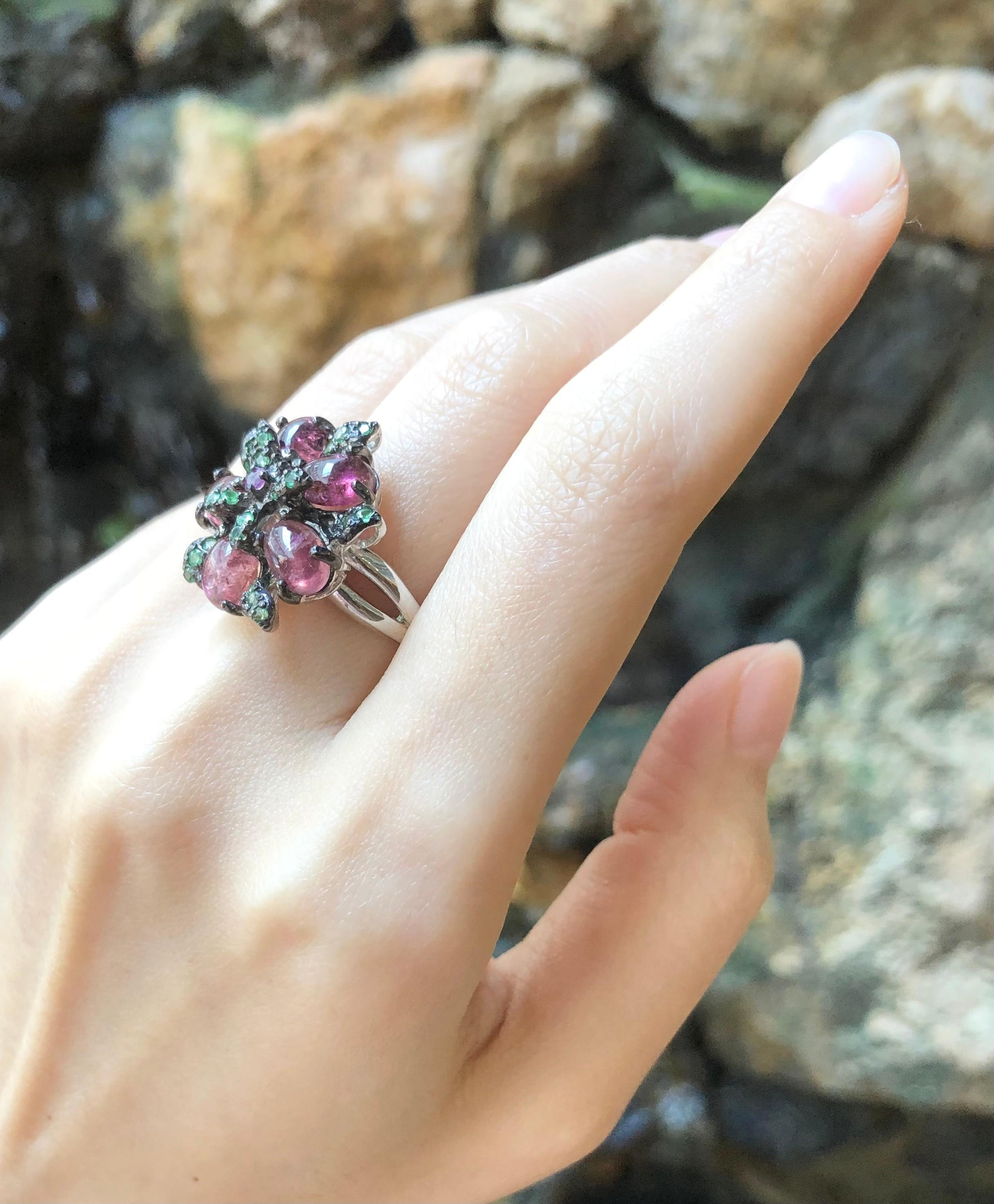Contemporary Tourmaline, Pink Sapphire and Tsavorite Ring set in Silver Settings For Sale