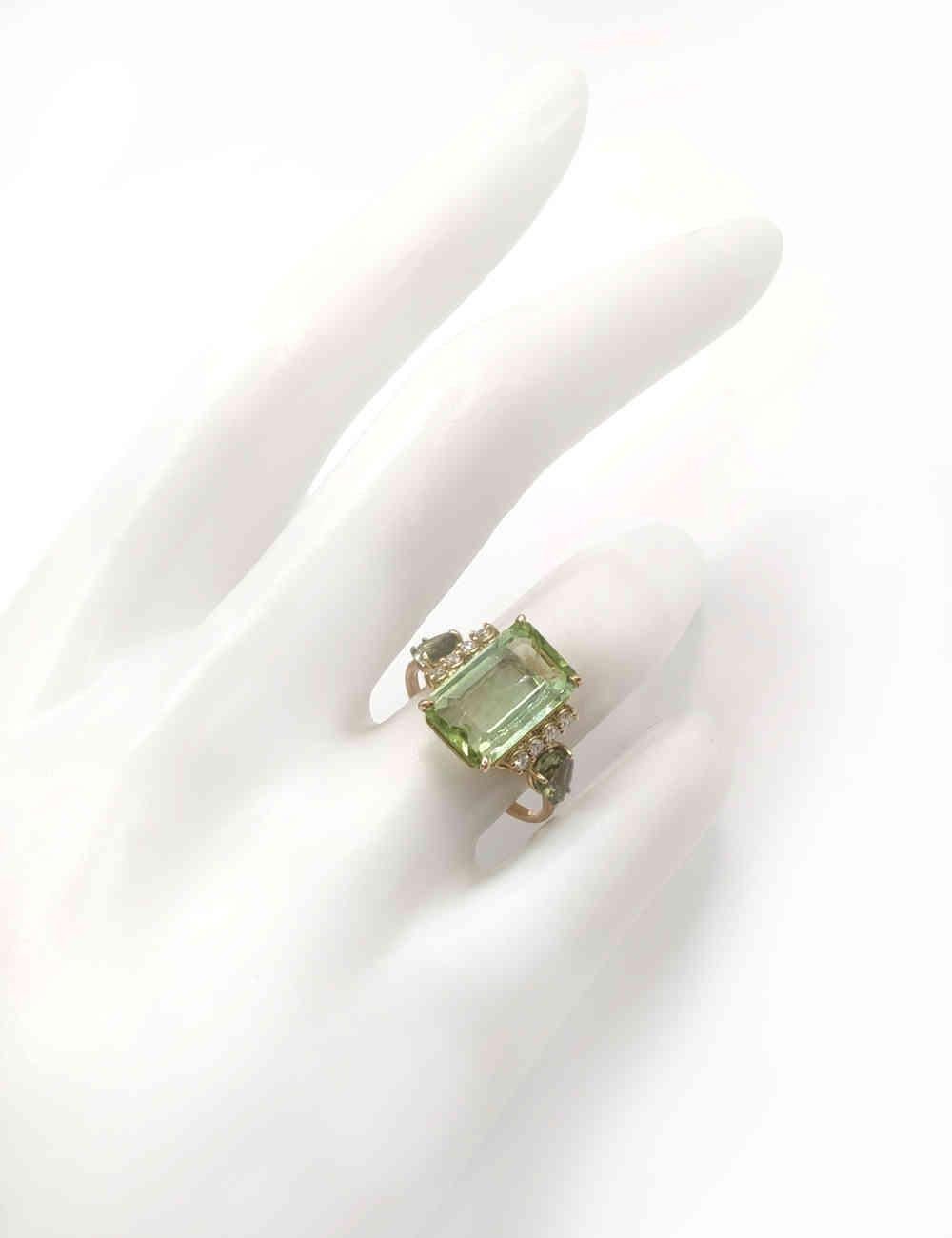 Genuine Certified Light Green Tourmaline and Diamond 14K Gold-Cocktail Rinng For Sale 7
