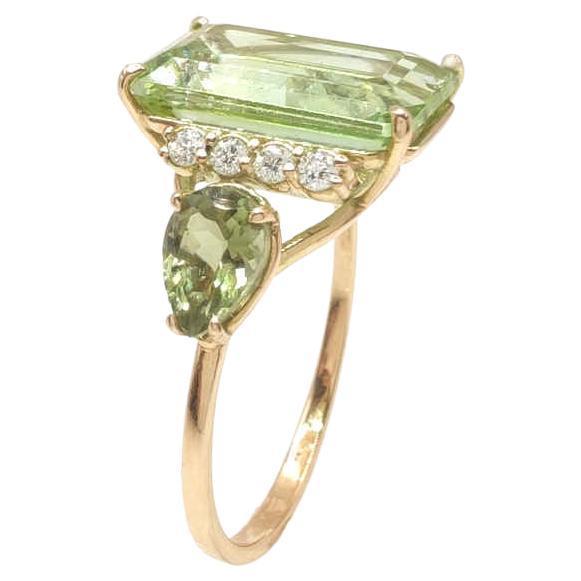 Genuine Certified Light Green Tourmaline and Diamond 14K Gold-Cocktail Rinng For Sale