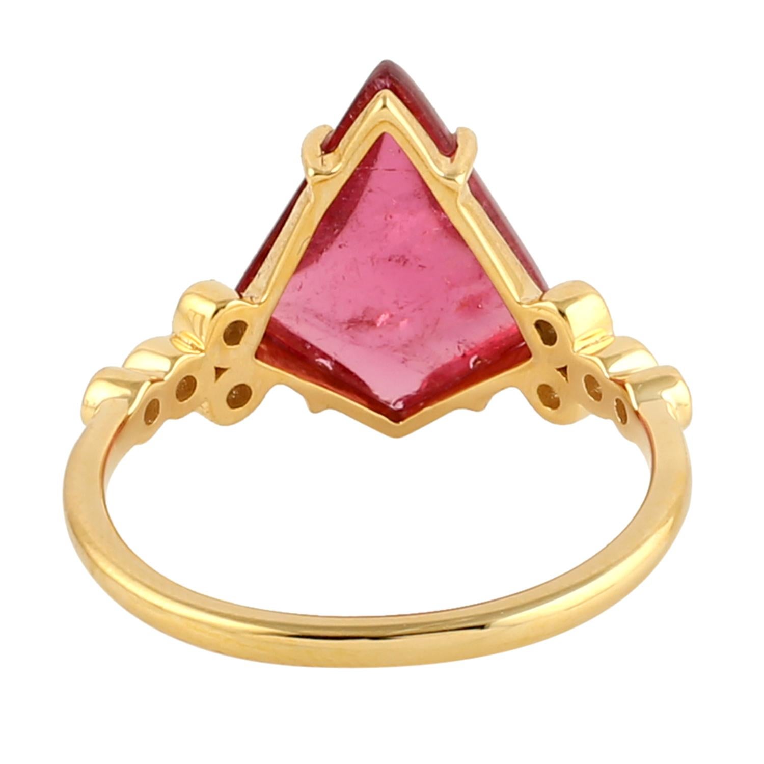 Artisan Tourmaline Ring With Diamonds Made In 18k Yellow Gold For Sale