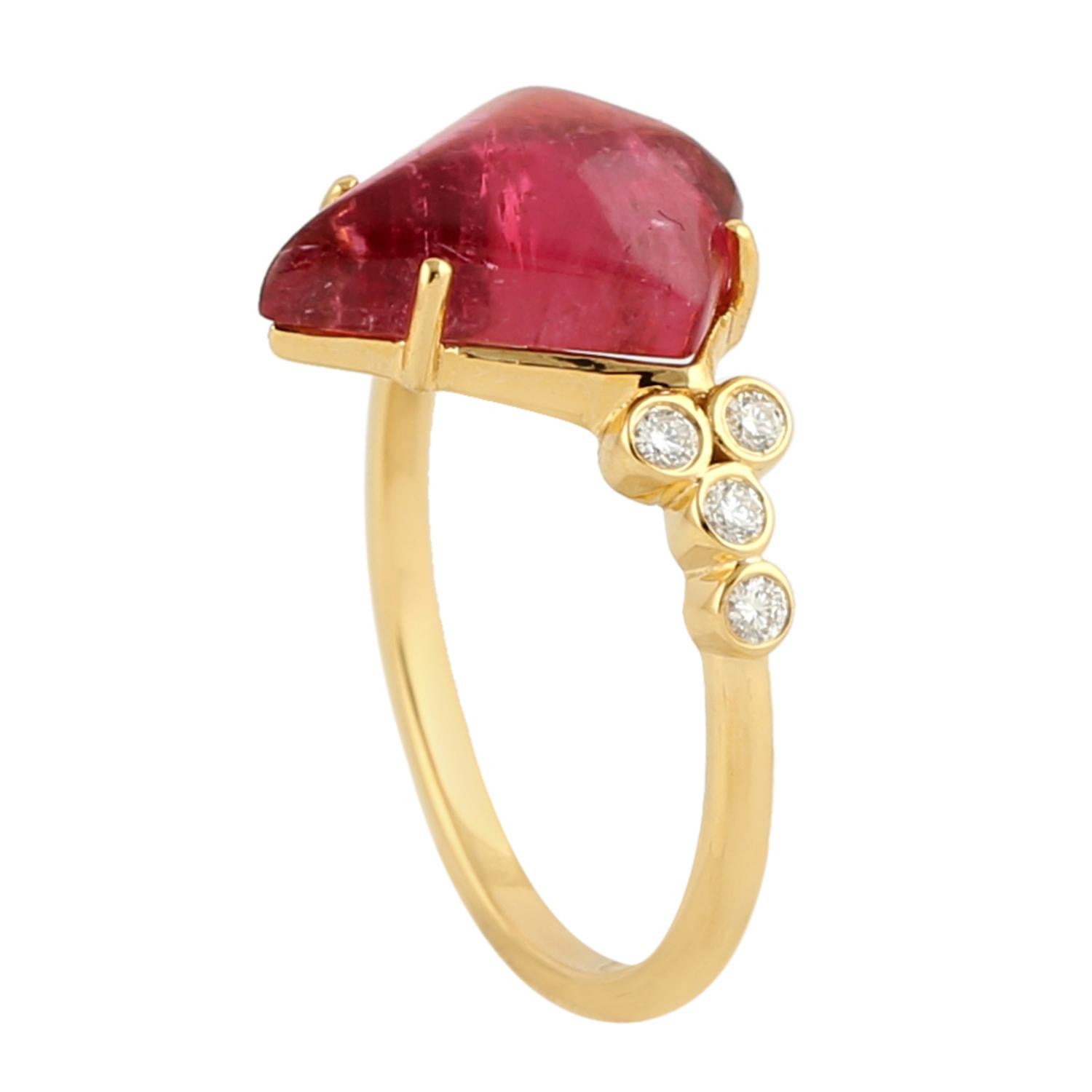 Mixed Cut Tourmaline Ring With Diamonds Made In 18k Yellow Gold For Sale