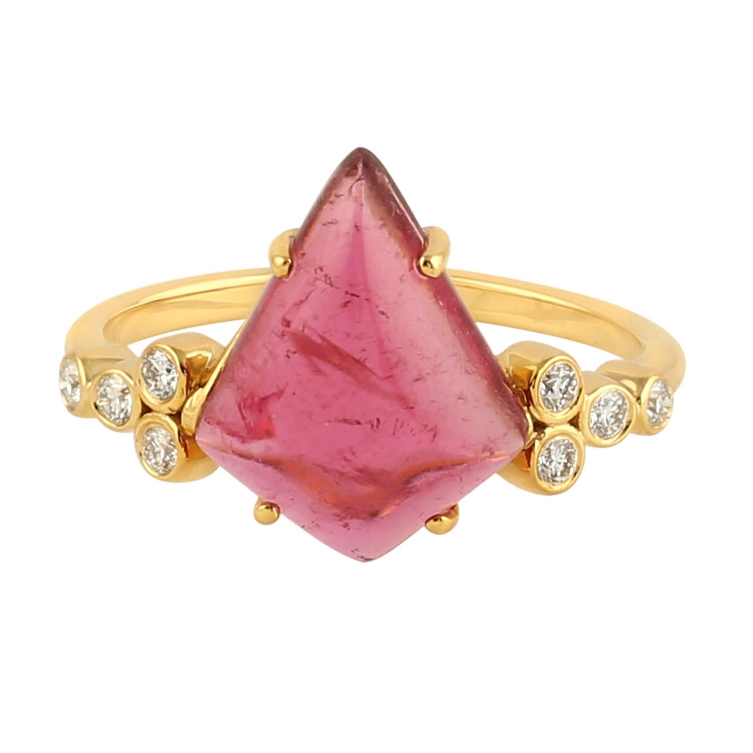 Tourmaline Ring With Diamonds Made In 18k Yellow Gold In New Condition For Sale In New York, NY