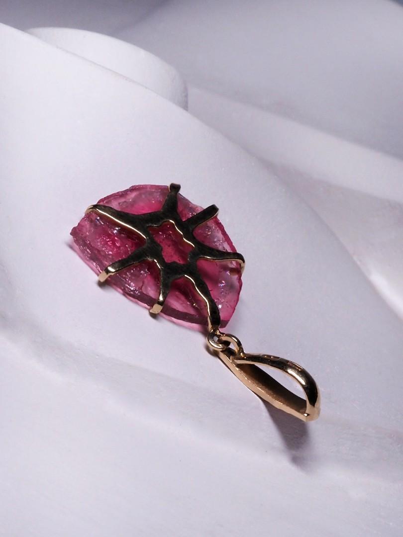 Tourmaline Rubellite Slice Crystal Sapphires Gold Pendant Pink Unisex Necklace For Sale 2