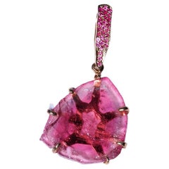 Collier unisexe rose avec pendentif en tourmaline, rubellite, cristal et saphirs