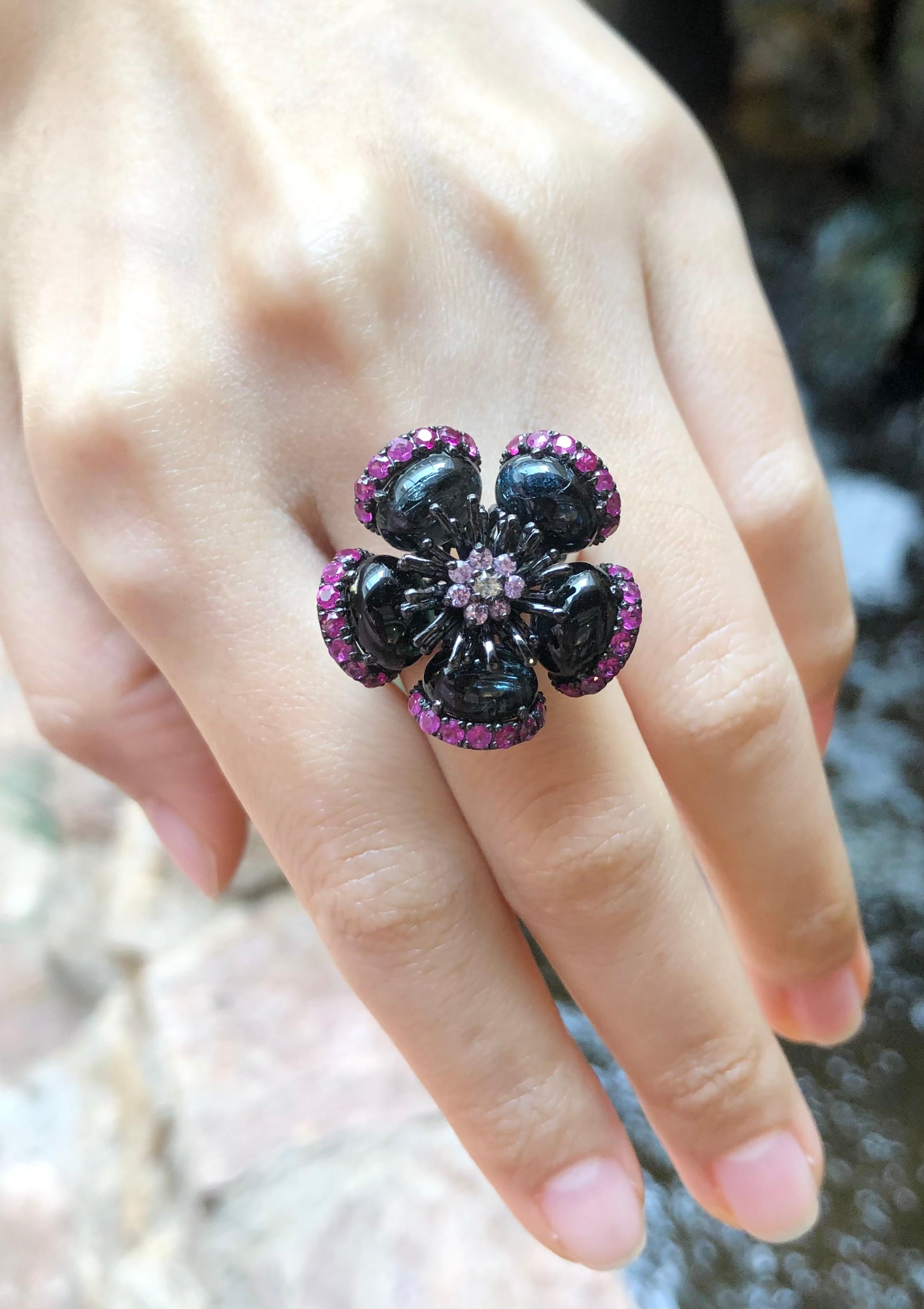 Ring mit Turmalin, Rubin und rosa Saphir in Silberfassung (Zeitgenössisch) im Angebot