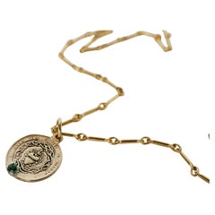 Turmalin-Halskette mit Heiligem Herz-Medaille-Anhänger, Gold Vermeil J Dauphin