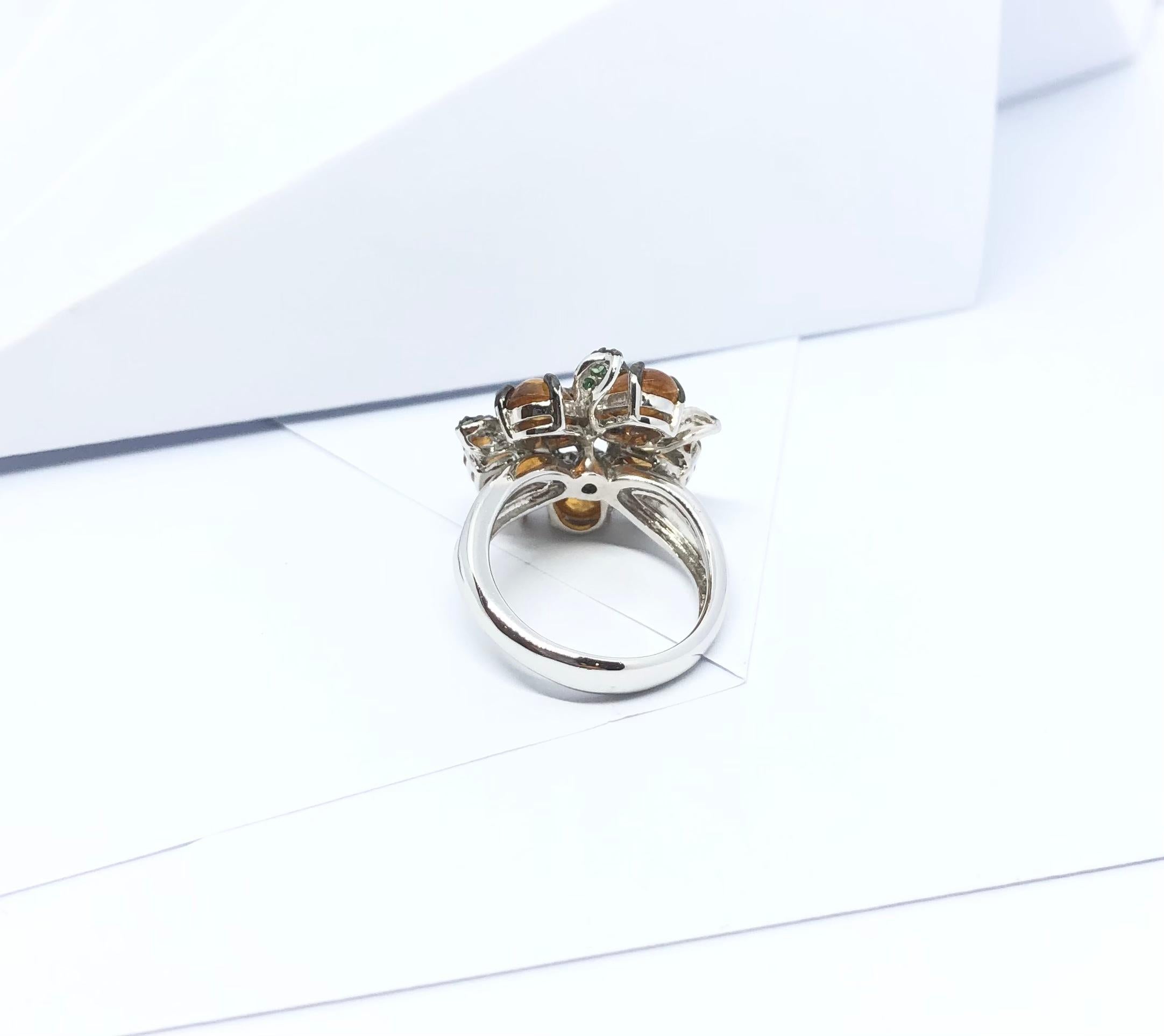 Anillo de Turmalina, Zafiro y Tsavorita engastado en Plata en venta 8