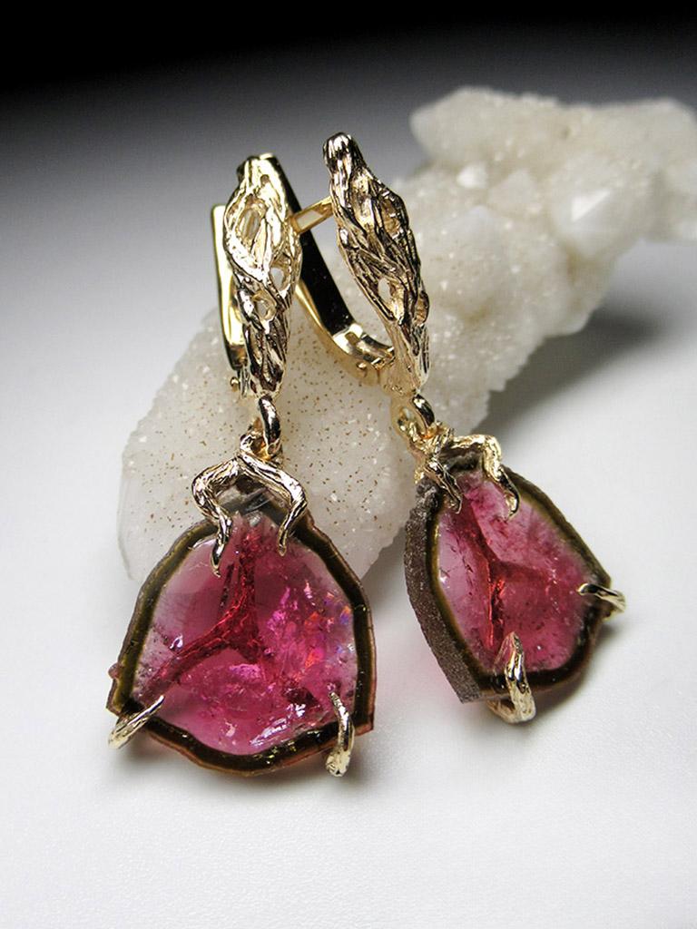 Tourmaline Slice Yellow Gold Earrings Polychrome Bright Pink Natural Gem Unisex For Sale 2
