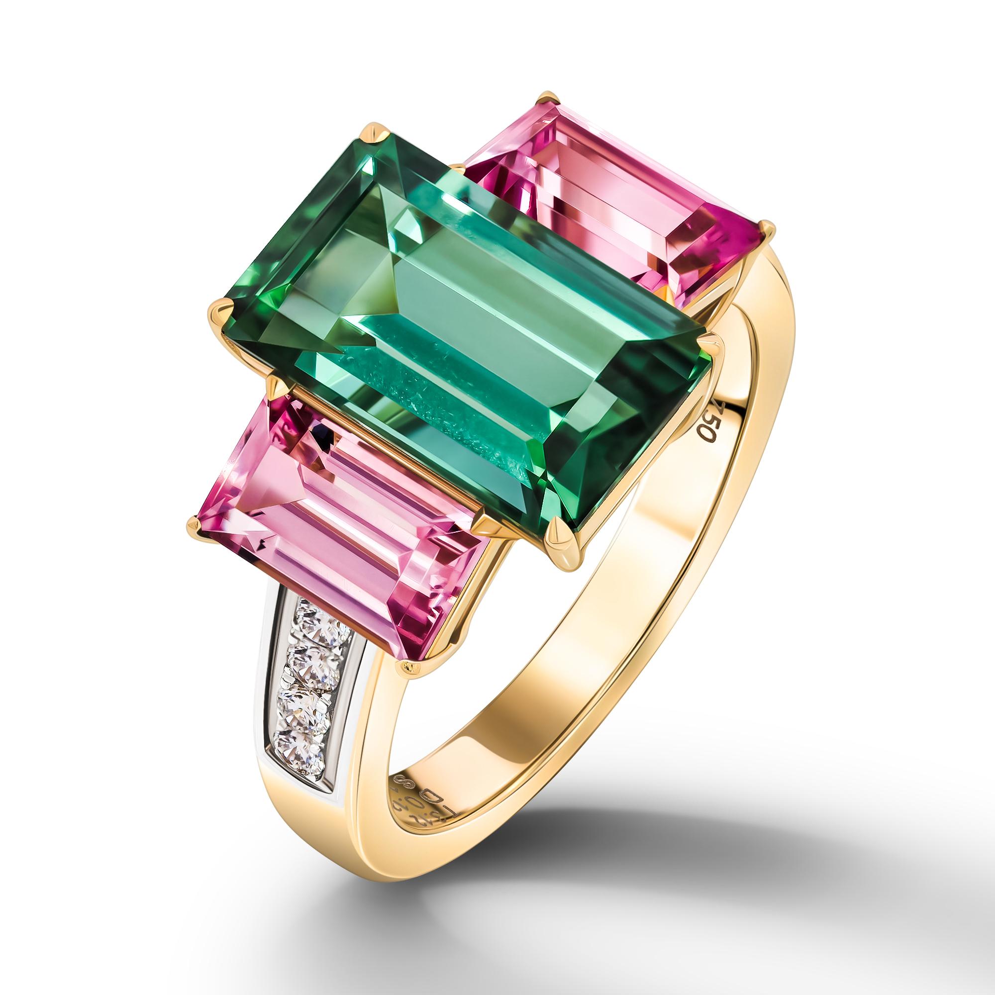 •	18k yellow gold. 
•	Green Tourmaline in emerald  cut – total carat weight 3.12. 
•	Pink Spinels in emerald cut – total carat weight 1.82.  
•	Product weight – 4.45 grams
•	Ring size – 5’.
