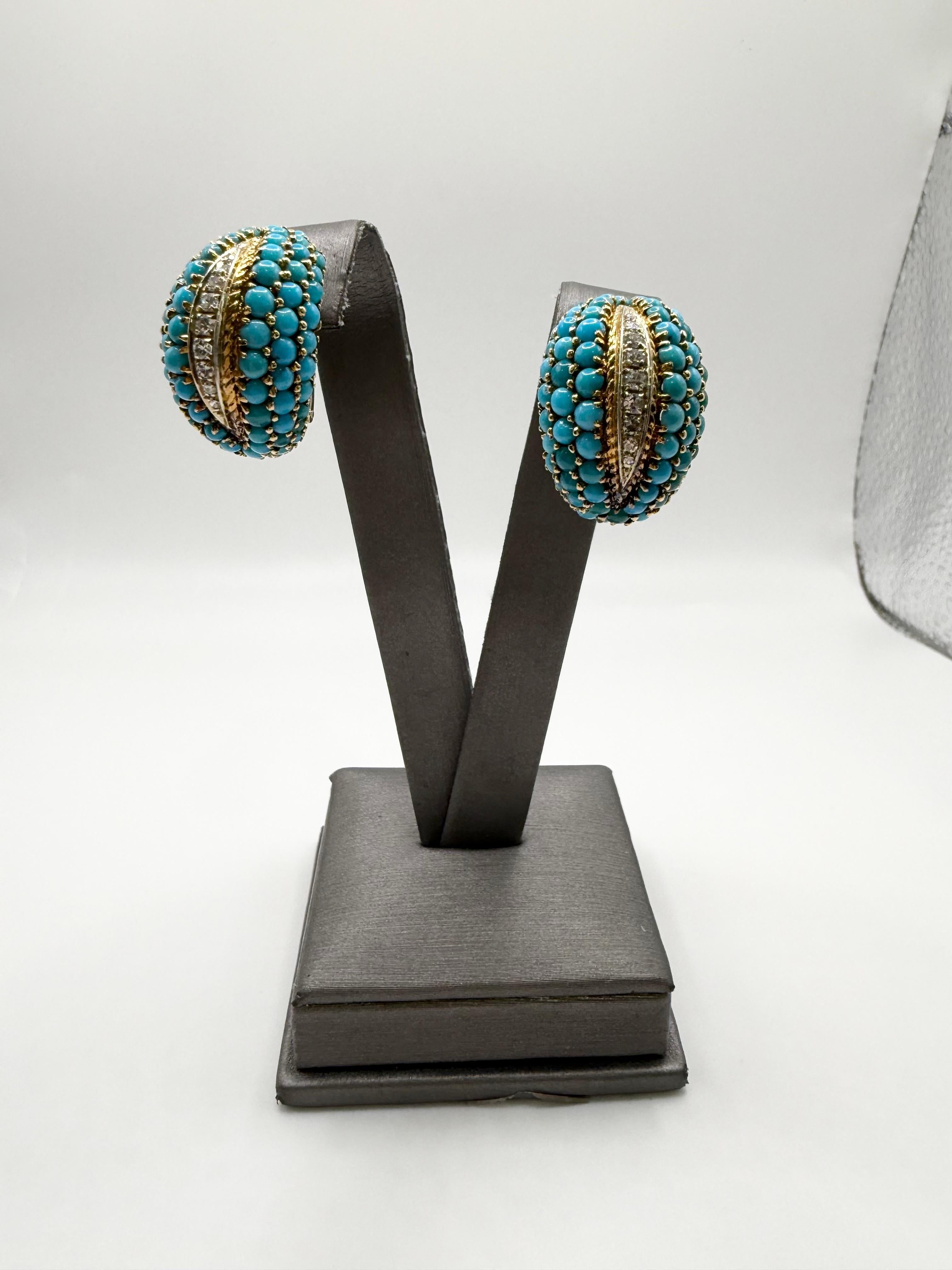 Tourquoise & Diamant Omega Ohrringe 18KT Gelbgold im Zustand „Hervorragend“ im Angebot in Boca Raton, FL