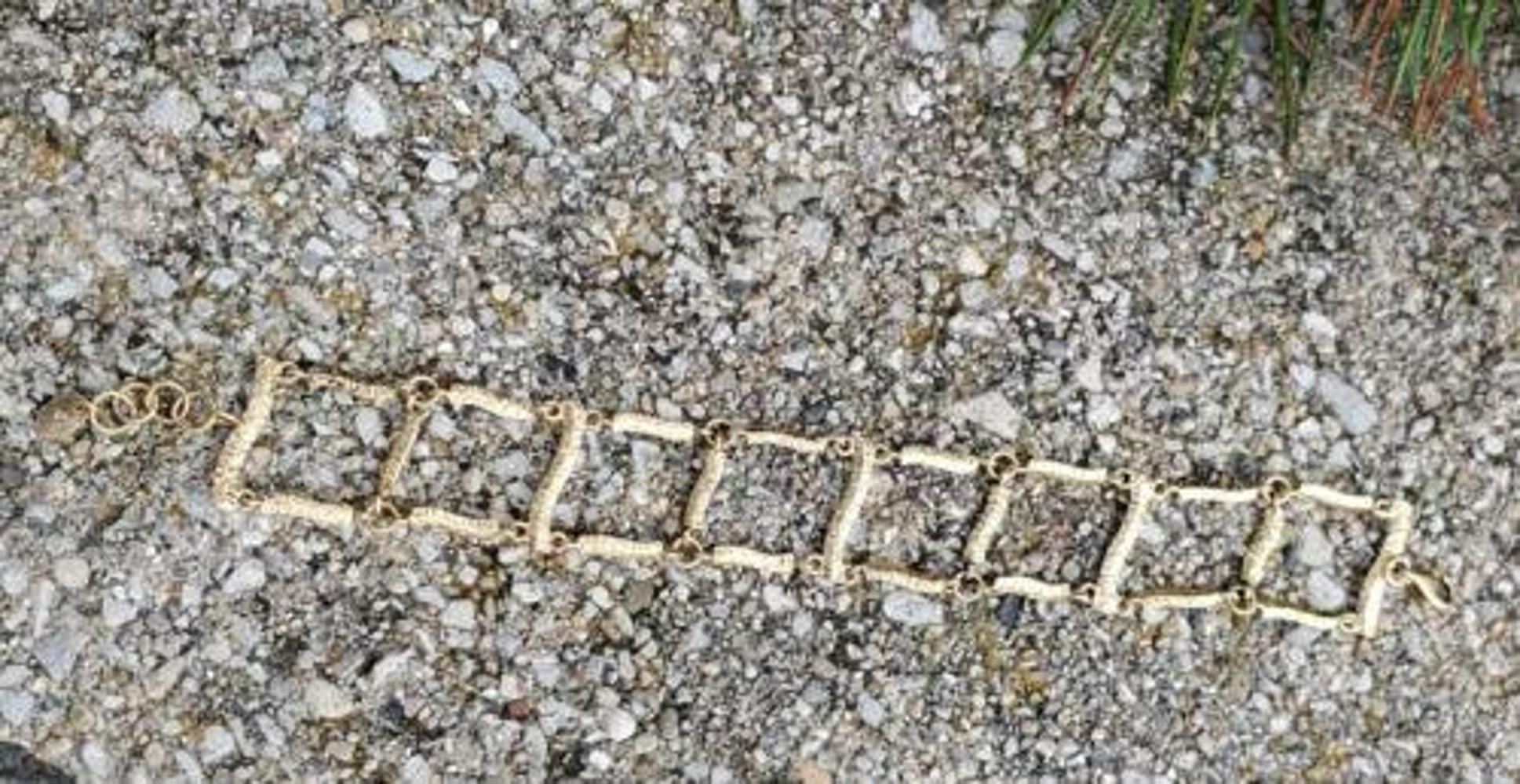 Bracciale Tous con struttura a scaletta A Link Quadrato Flessibile in oro giallo 18k 7
