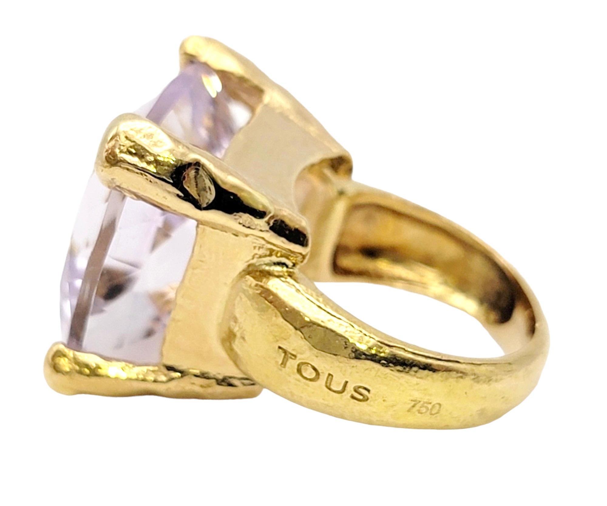 Tous les grands anneaux de cocktail en or 18 carats et quartz violet clair de taille carrée  en vente 1