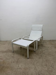 Toussaint and Angeloni White Leather Lounge Chair and Footrest for Matteo Grassi