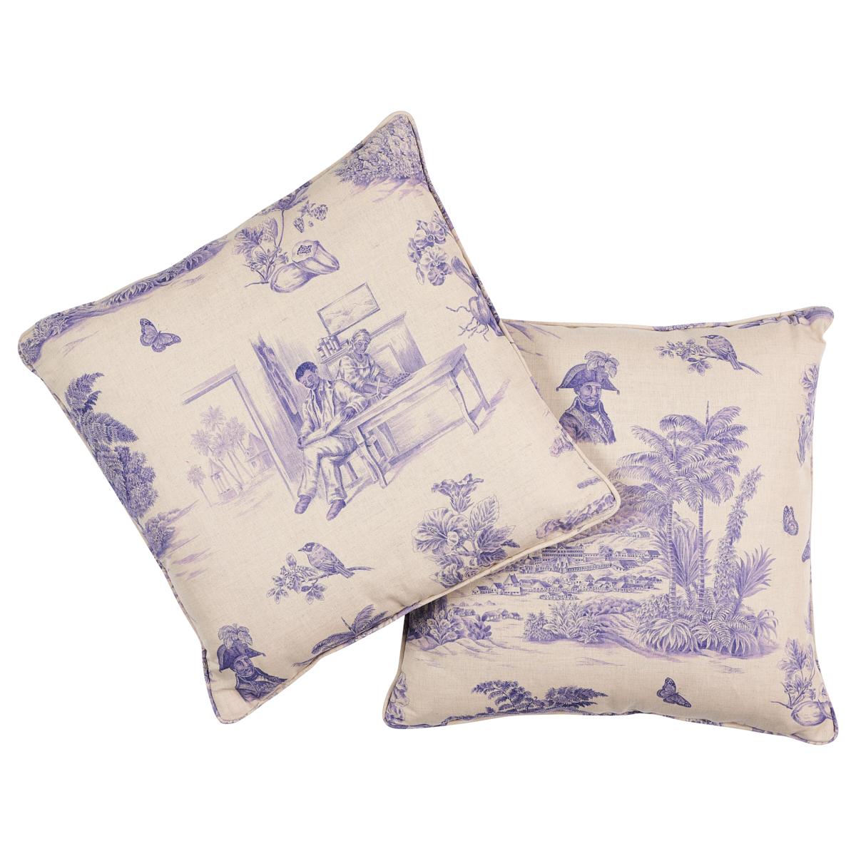 Moderne Toile Toussaint violette  Oreiller de 20 pouces en vente