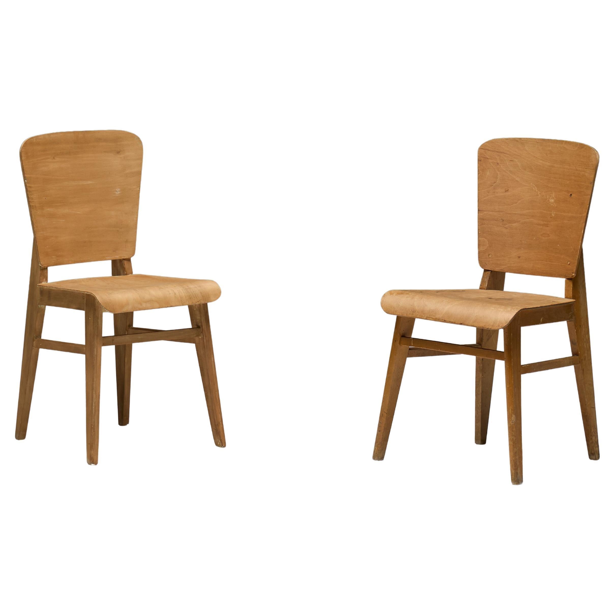 "Tout Bois" Stühle von Jean Prouvé, Frankreich, 1941 im Angebot