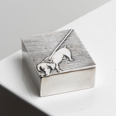 "Tout ou Rien" ("Tutto o niente") di Line Vautrin, scatola in bronzo argentato.