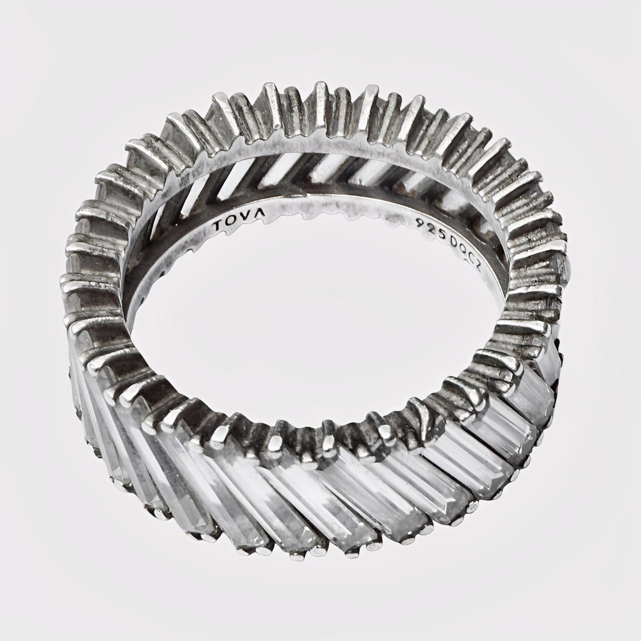 Tova Sterling Silber Ring mit kubischen Baguette-Zirkonias im Zustand „Gut“ im Angebot in London, GB