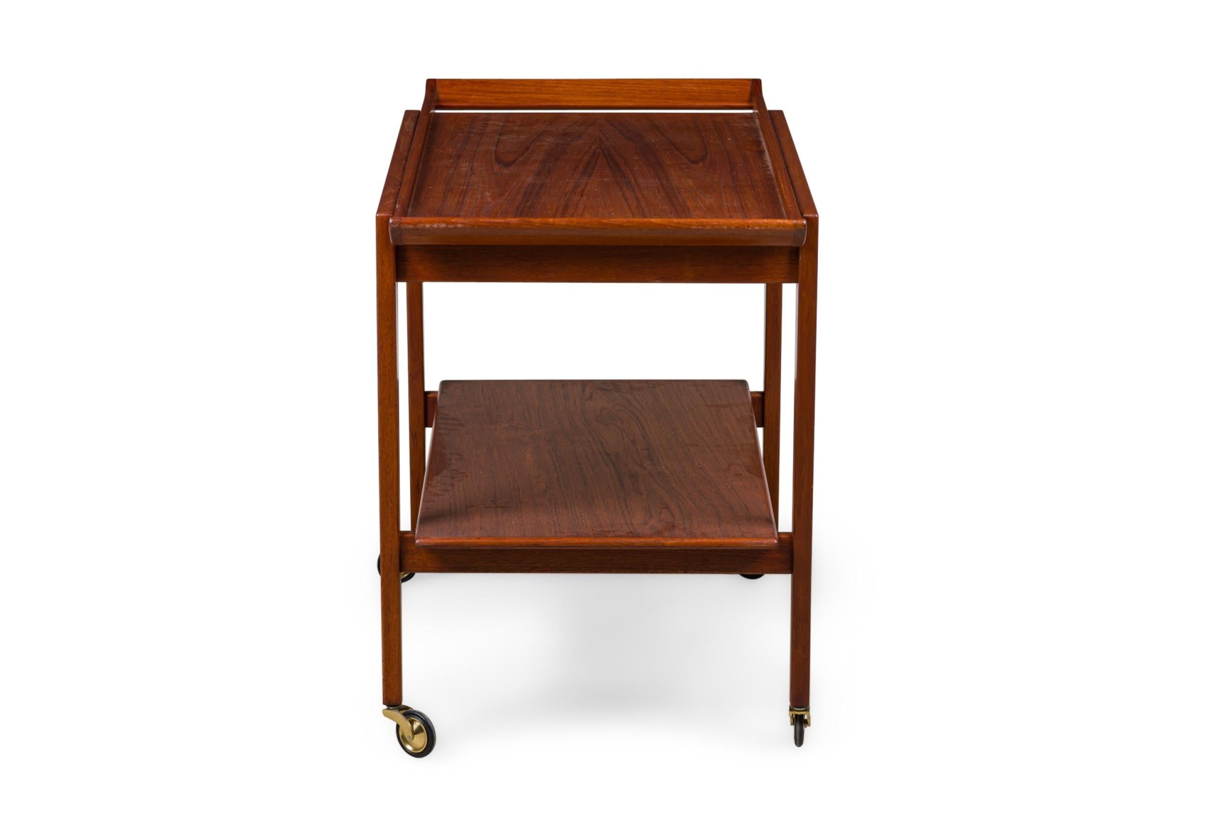 Carrito de té danés de mediados de siglo Tove & Edvard Kindt-Larsen Escandinavo moderno en venta