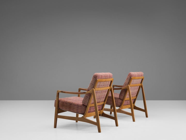 Fabric Tove and Edvard Kindt-Larsen Pair of Oak Lounge Chairs with Teak Armrests For Sale