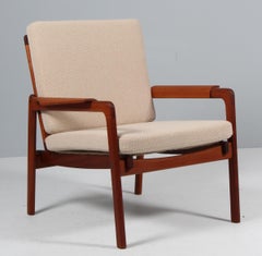 Tove y Edvard Kindt Larsen, atribuido. Sillón de descanso de teca y Coda2. Dinamarca