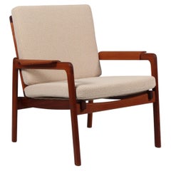 Tove y Edvard Kindt Larsen, atribuido. Sillón de descanso de teca y Coda2. Dinamarca