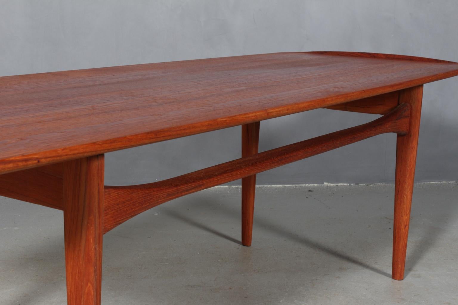 Tove & Edvard Kindt Larsen, Coffee / Sofa Table In Excellent Condition In Esbjerg, DK
