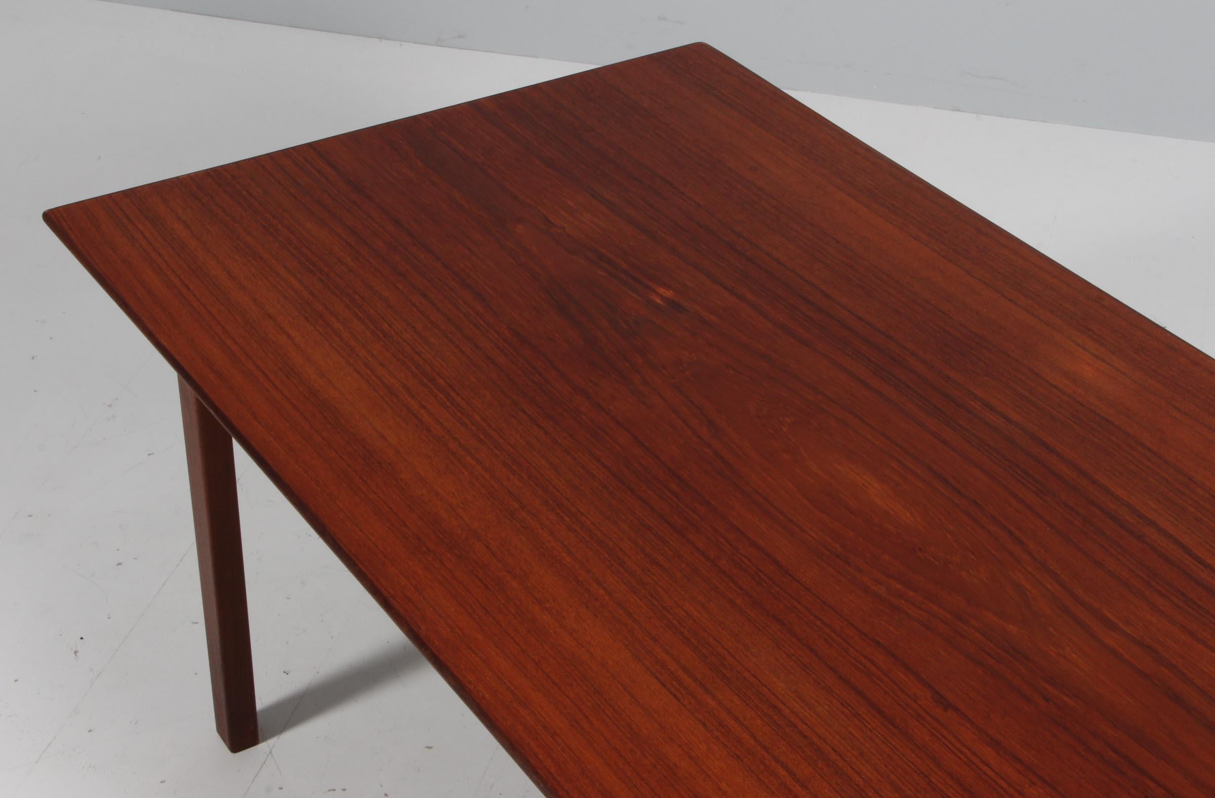 Tove & Edvard Kindt Larsen, Coffee / Sofa Table In Excellent Condition In Esbjerg, DK