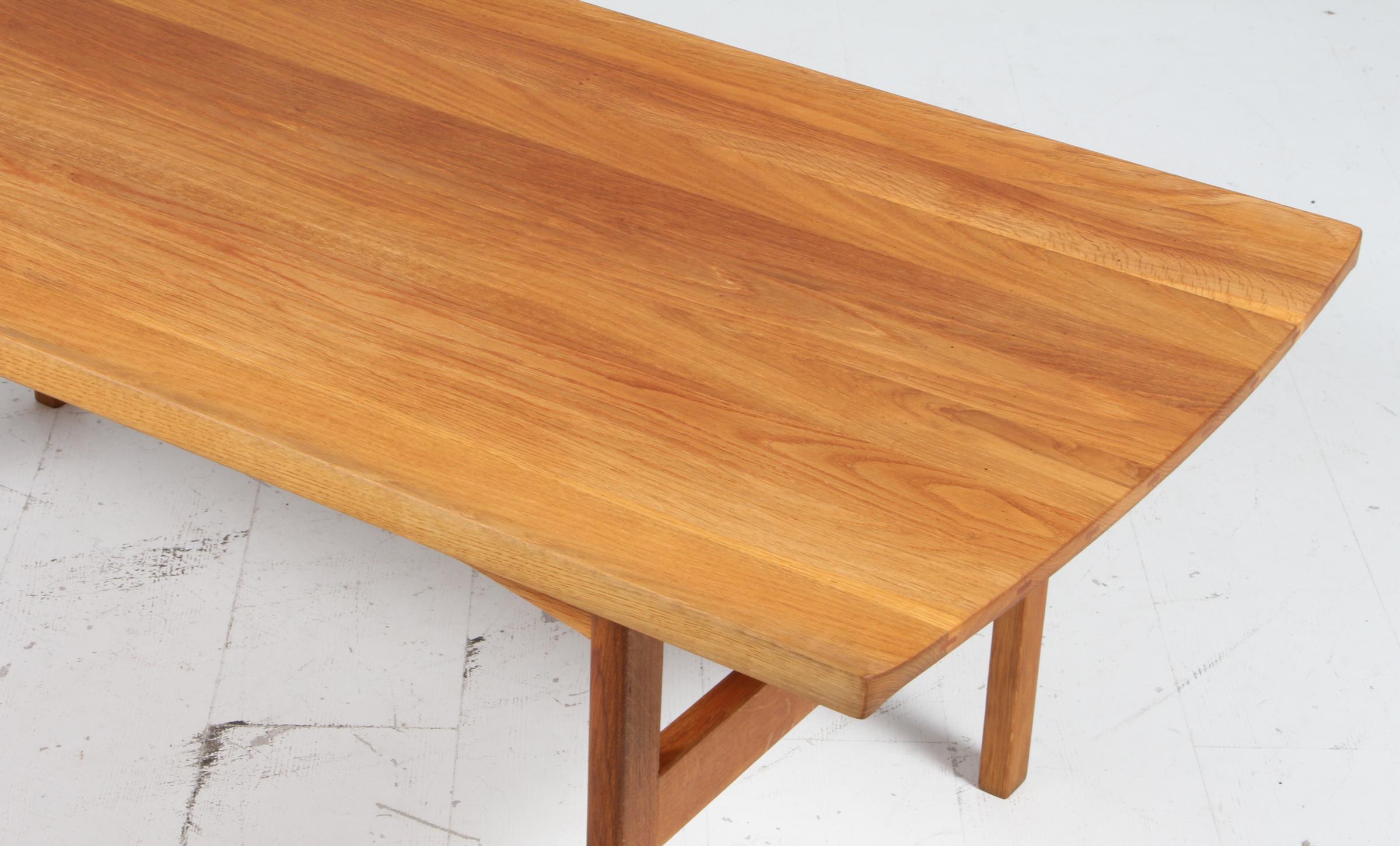 Tove & Edvard Kindt Larsen, Coffee / Sofa Table In Excellent Condition For Sale In Esbjerg, DK