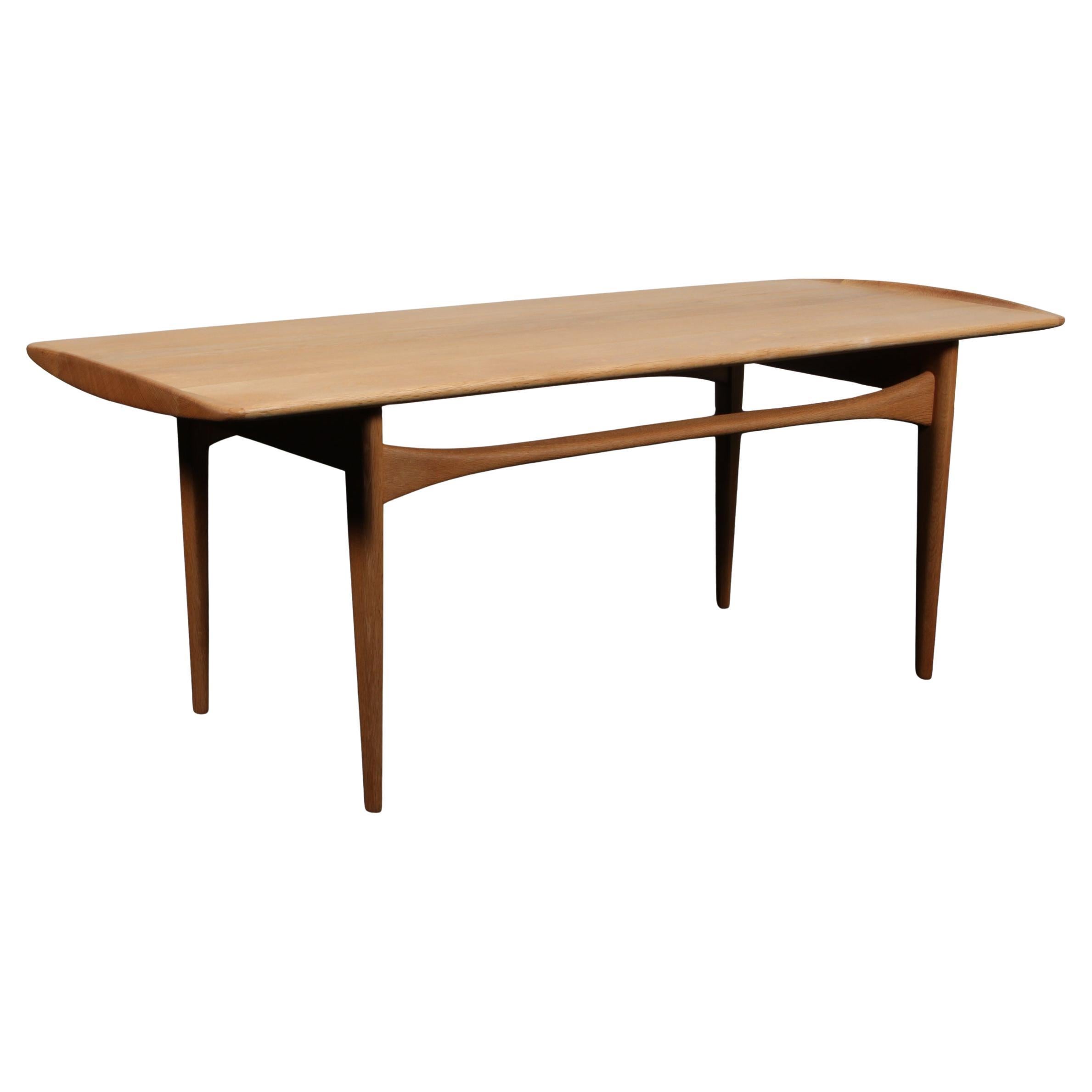 Tove & Edvard Kindt Larsen, Coffee / Sofa Table For Sale