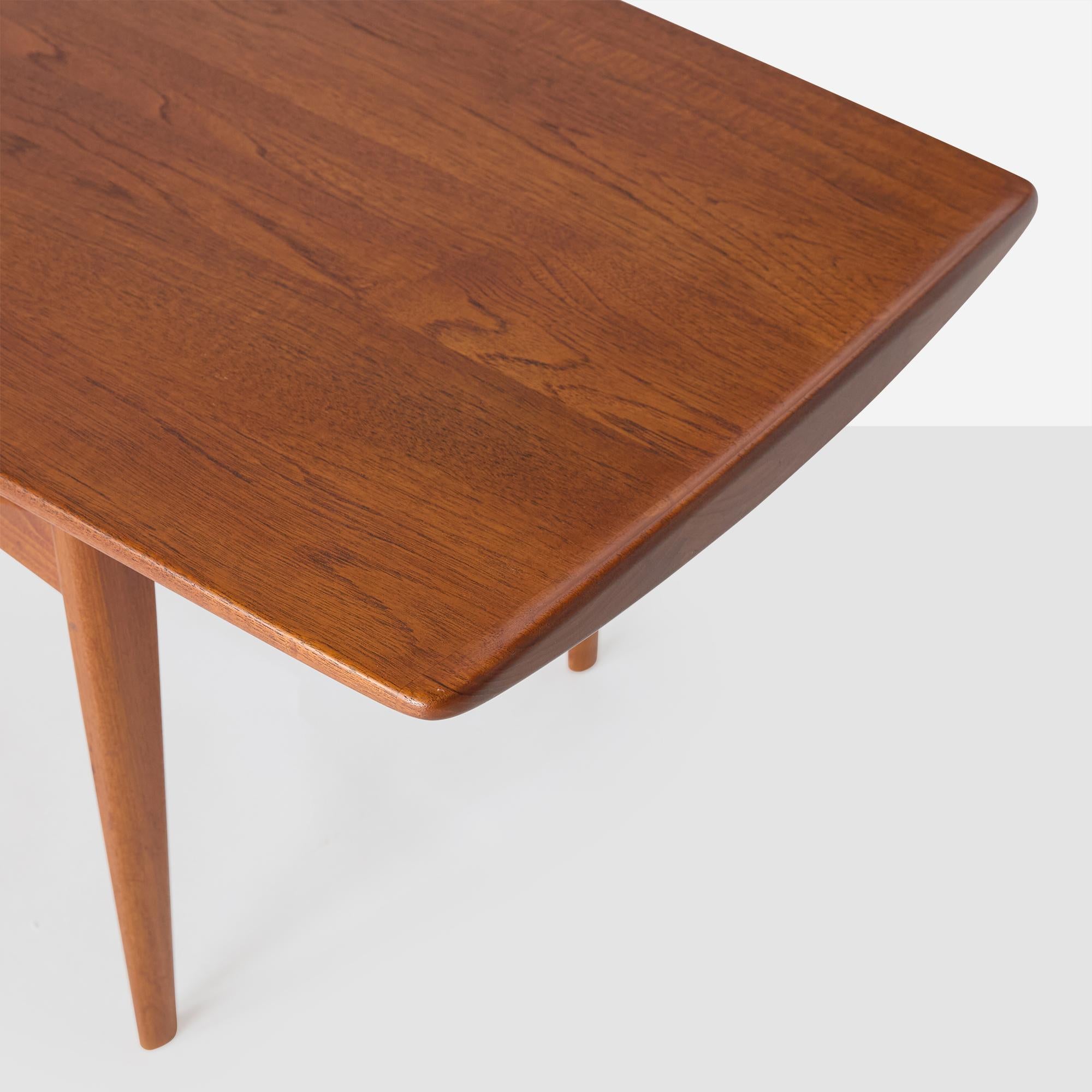 Tove & Edvard Kindt-Larsen - Table basse Bon état - En vente à San Francisco, CA