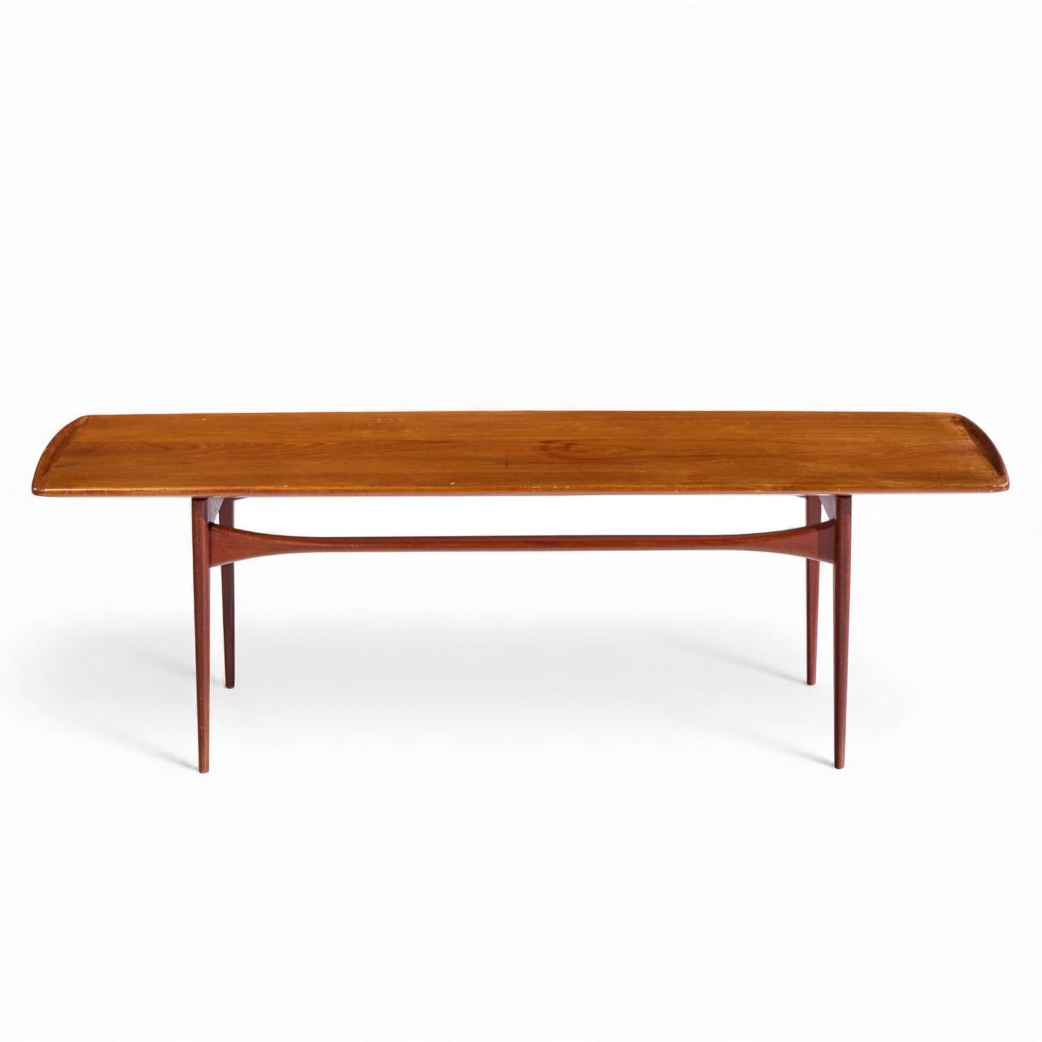 Teck Tove & Edvard Kindt-Larsen for France & Daverkosen Danish Teak Coffee Table en vente