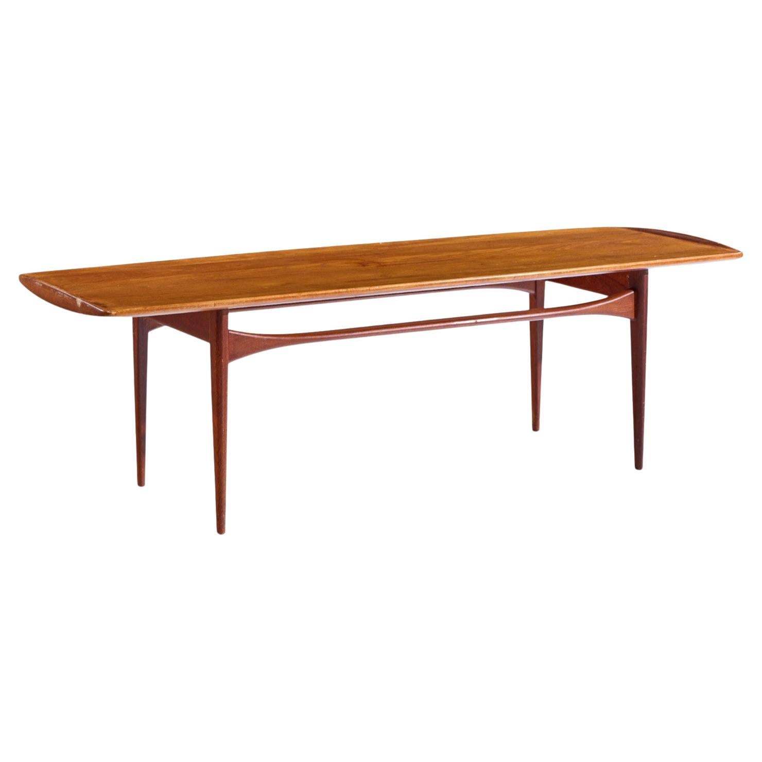Tove 
Edvard Kindt-Larsen for France 
Daverkosen Danish Teak Coffee Table