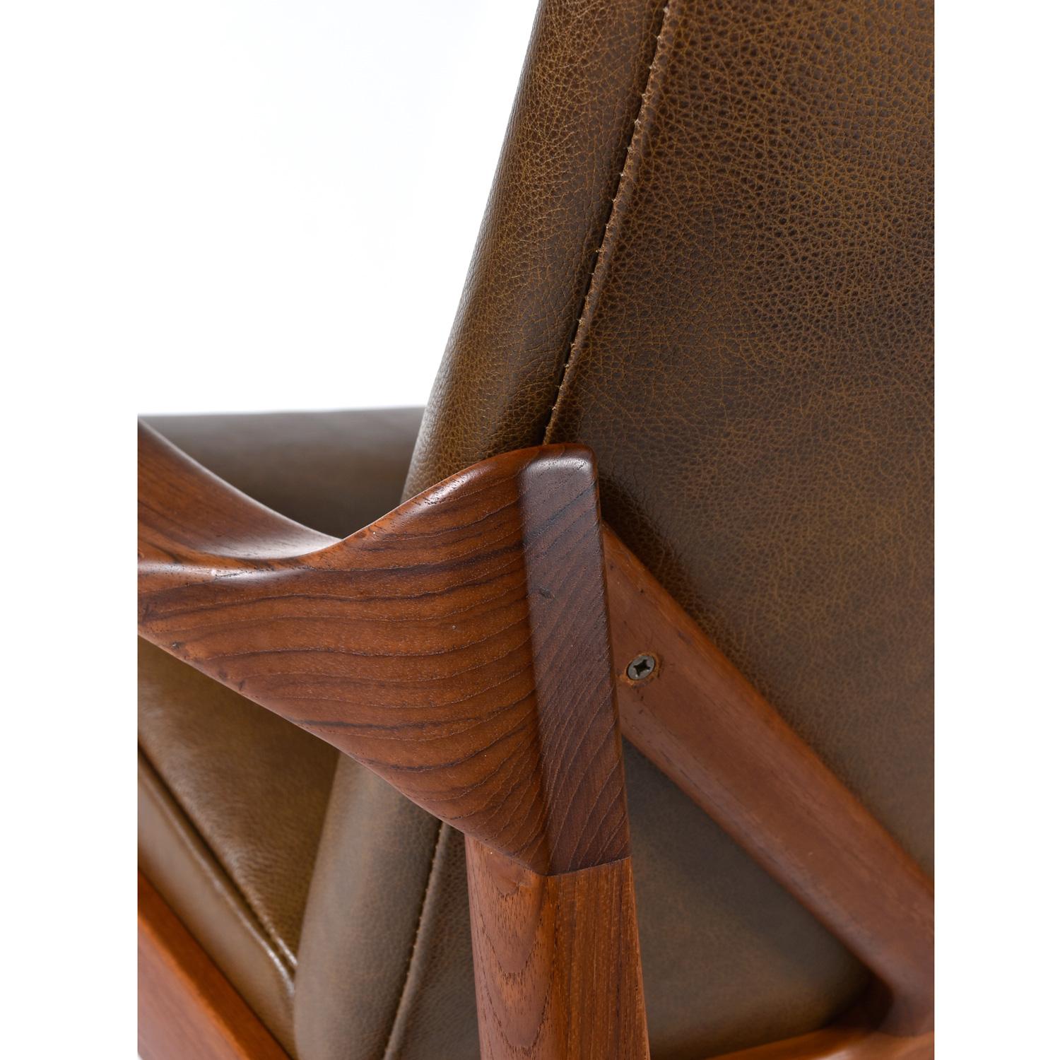 Tove & Edvard Kindt Larsen for John Stuart Danish Teak Lounge Chair in Leather 2