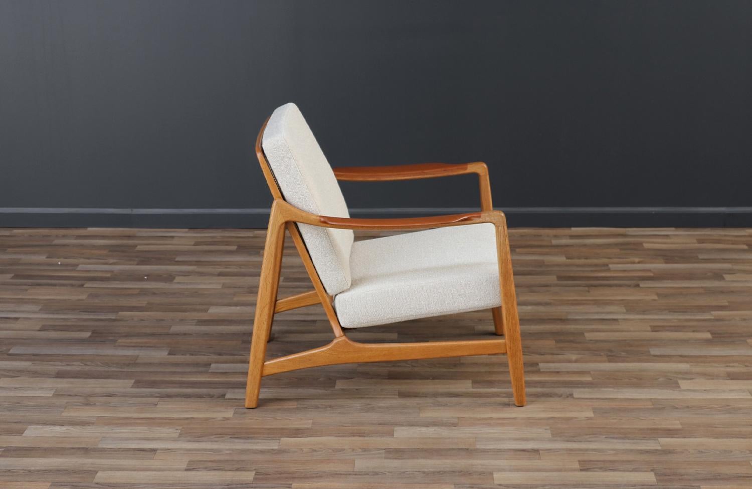 Danish Expertly Restored - Tove & Edvard Kindt-Larsen Model-117 Lounge Chair For Sale
