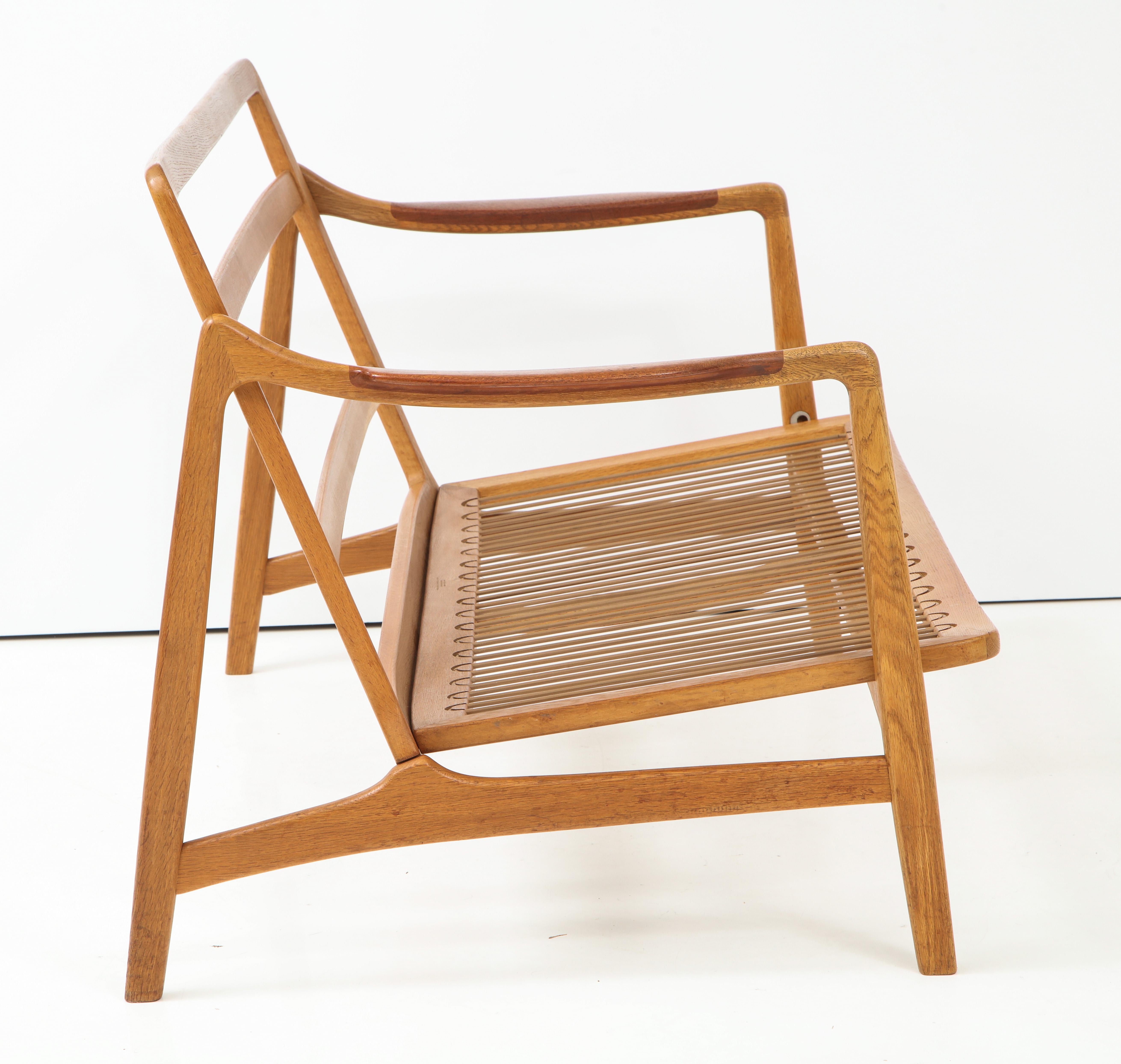 Tove & Edvard Kindt-Larsen Teak and Oak Settee, circa 1950s For Sale 6