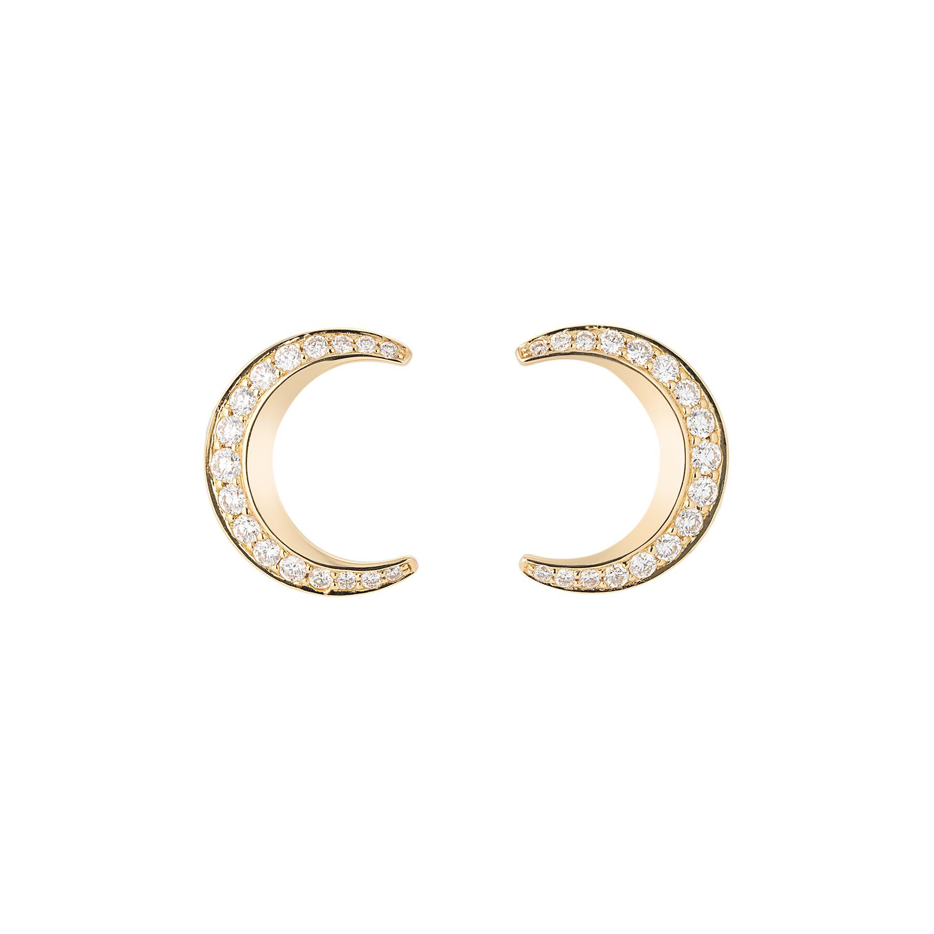 Round Cut Towards the Stars Moon Earrings For Sale