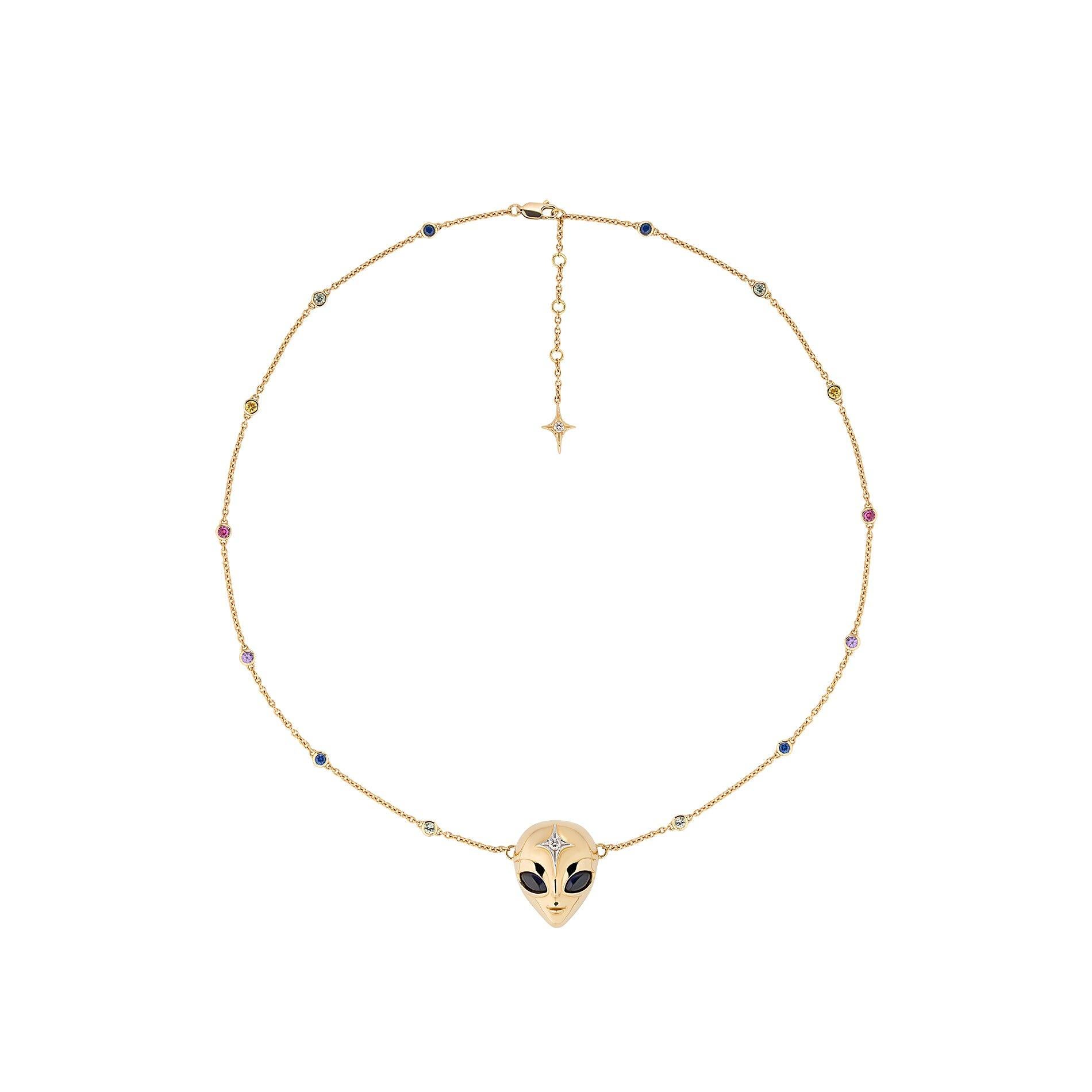 Collezione Towards the Stars (Verso le Stelle)
Preparati a rimanere incantato da una collana che ridefinisce davvero l'arte della gioielleria: un pezzo squisito che fonde perfettamente un design futuristico con un senso di meraviglia. Lascia che