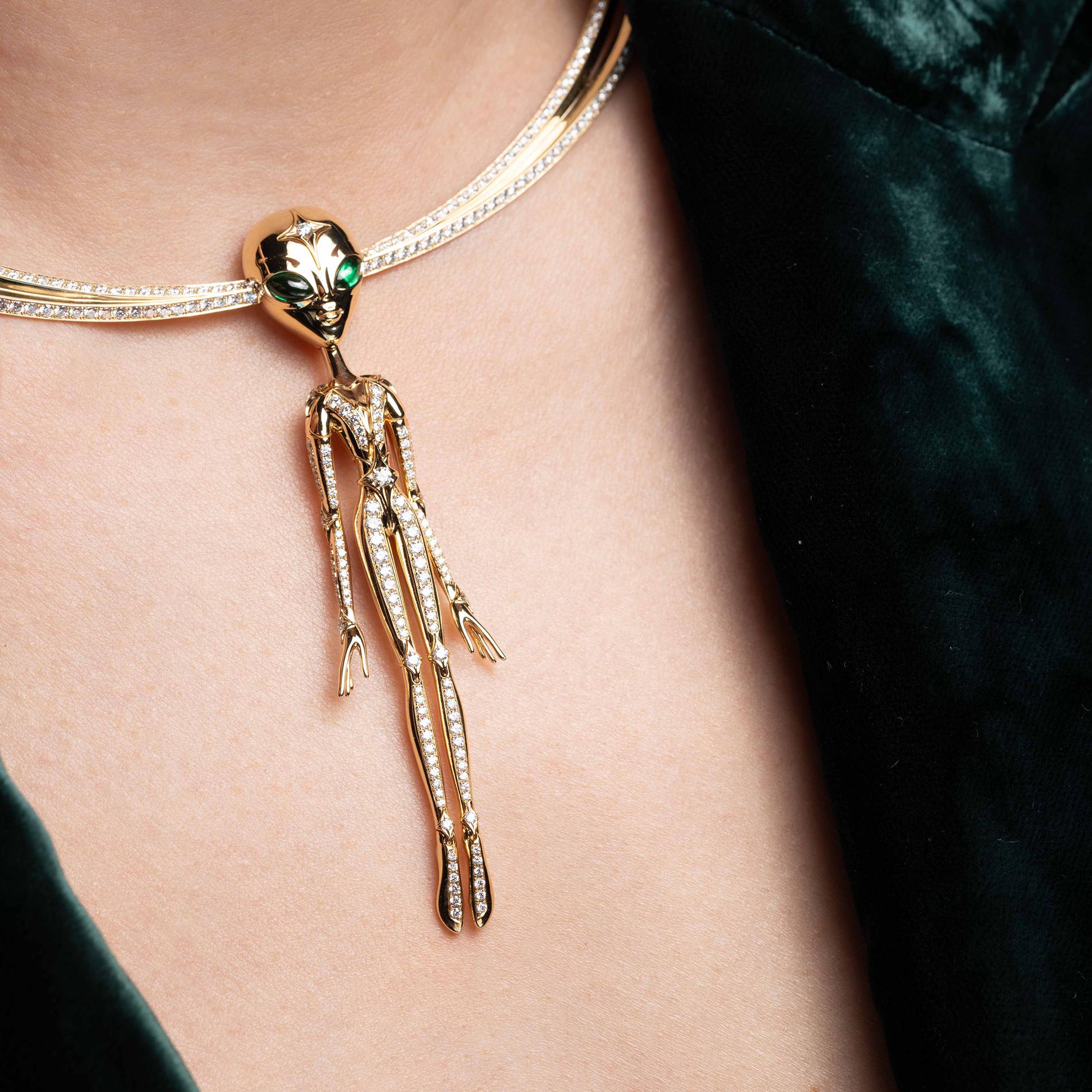 da uomo o donna Collana Towards the Stars She's an Alien in vendita