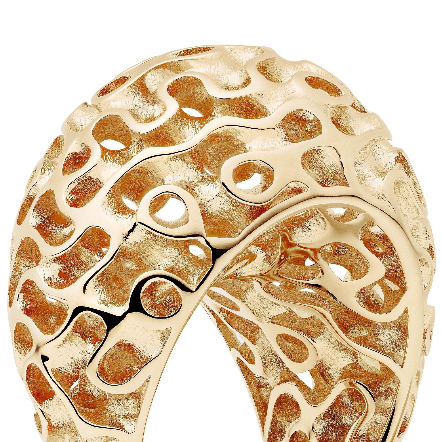 TOWE Dune Silk Gold Bombé Dome Ring For Sale 1