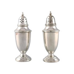 Towle, American Silversmiths, a Pair of Sugar Castors in Sterling Silver