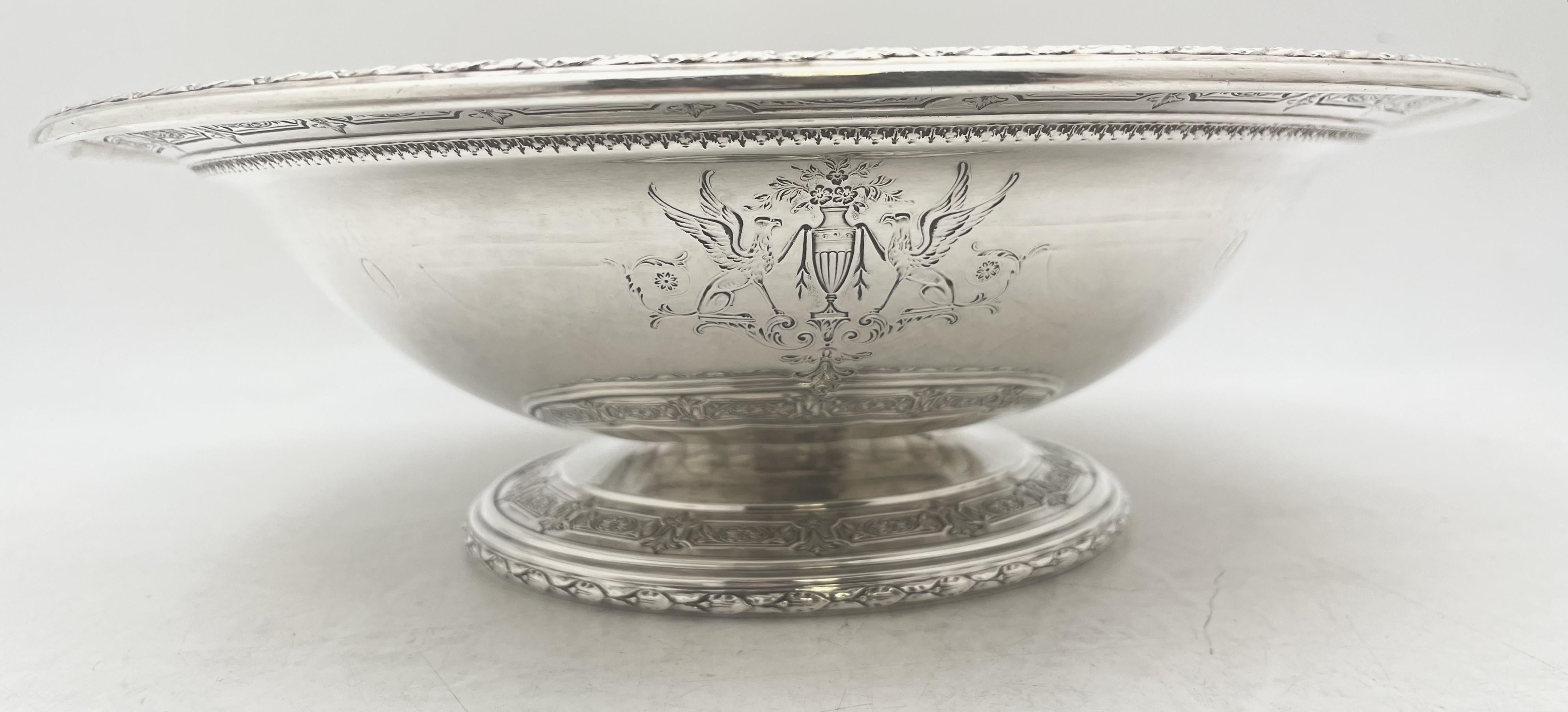 20th Century Towle Pair of Sterling Silver Centerpiece Fruit Bowls